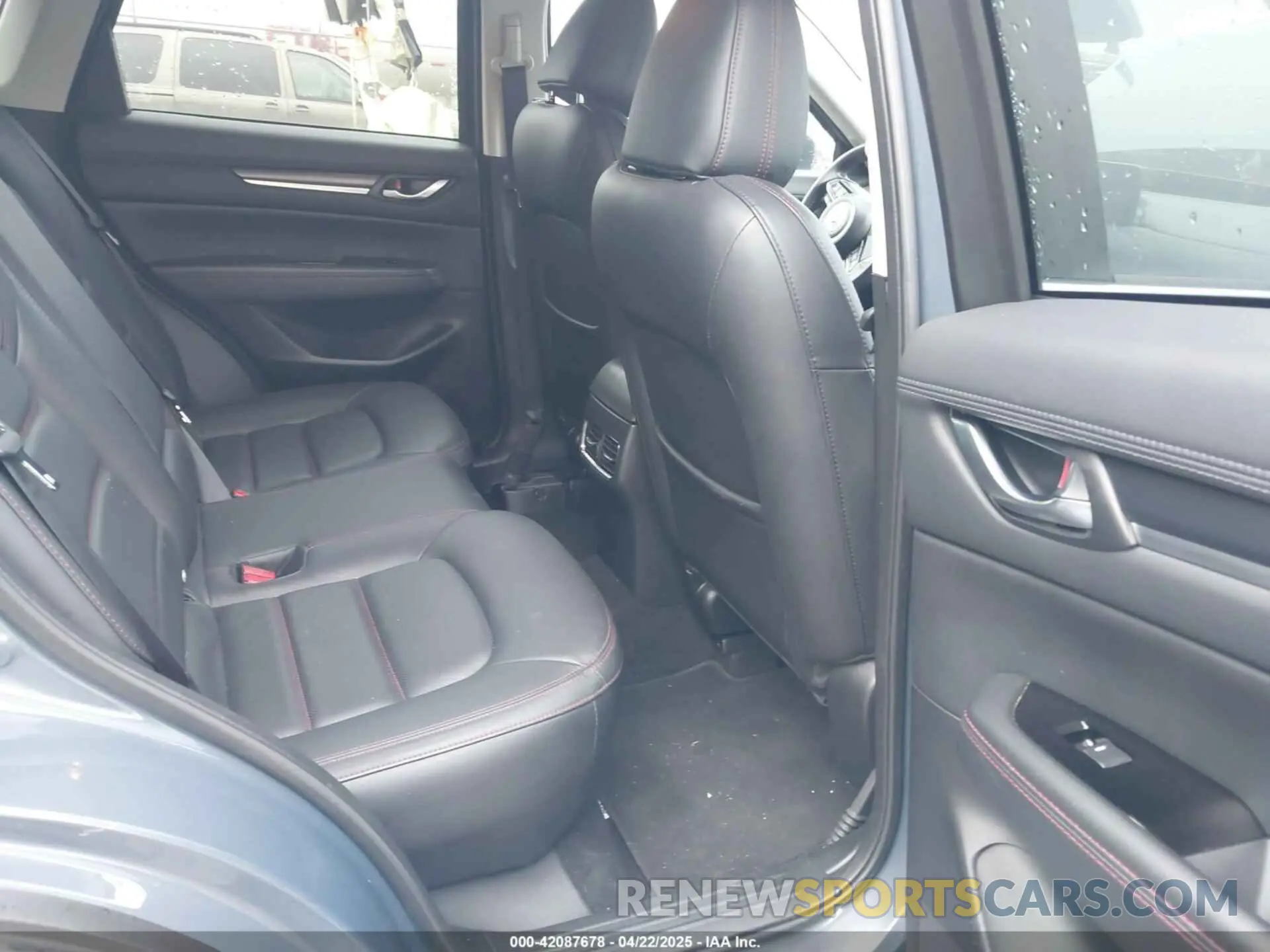 8 Photograph of a damaged car JM3KFBCL1R0457803 MAZDA CX-5 2024