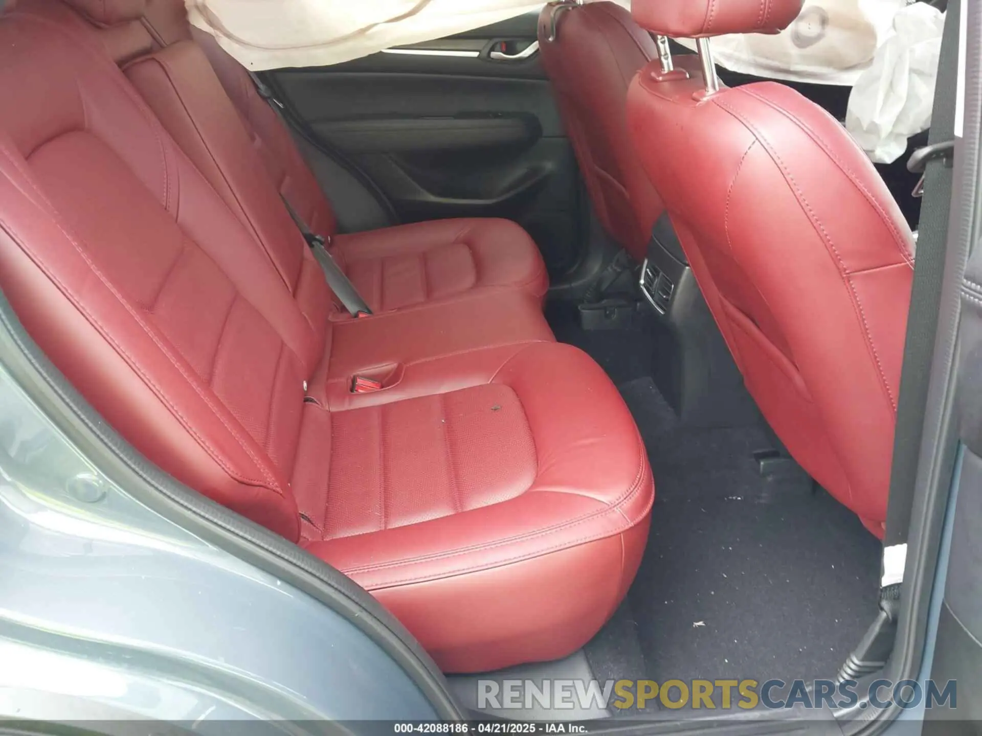 8 Фотография поврежденного автомобиля JM3KFBCL1R0470051 MAZDA CX-5 2024