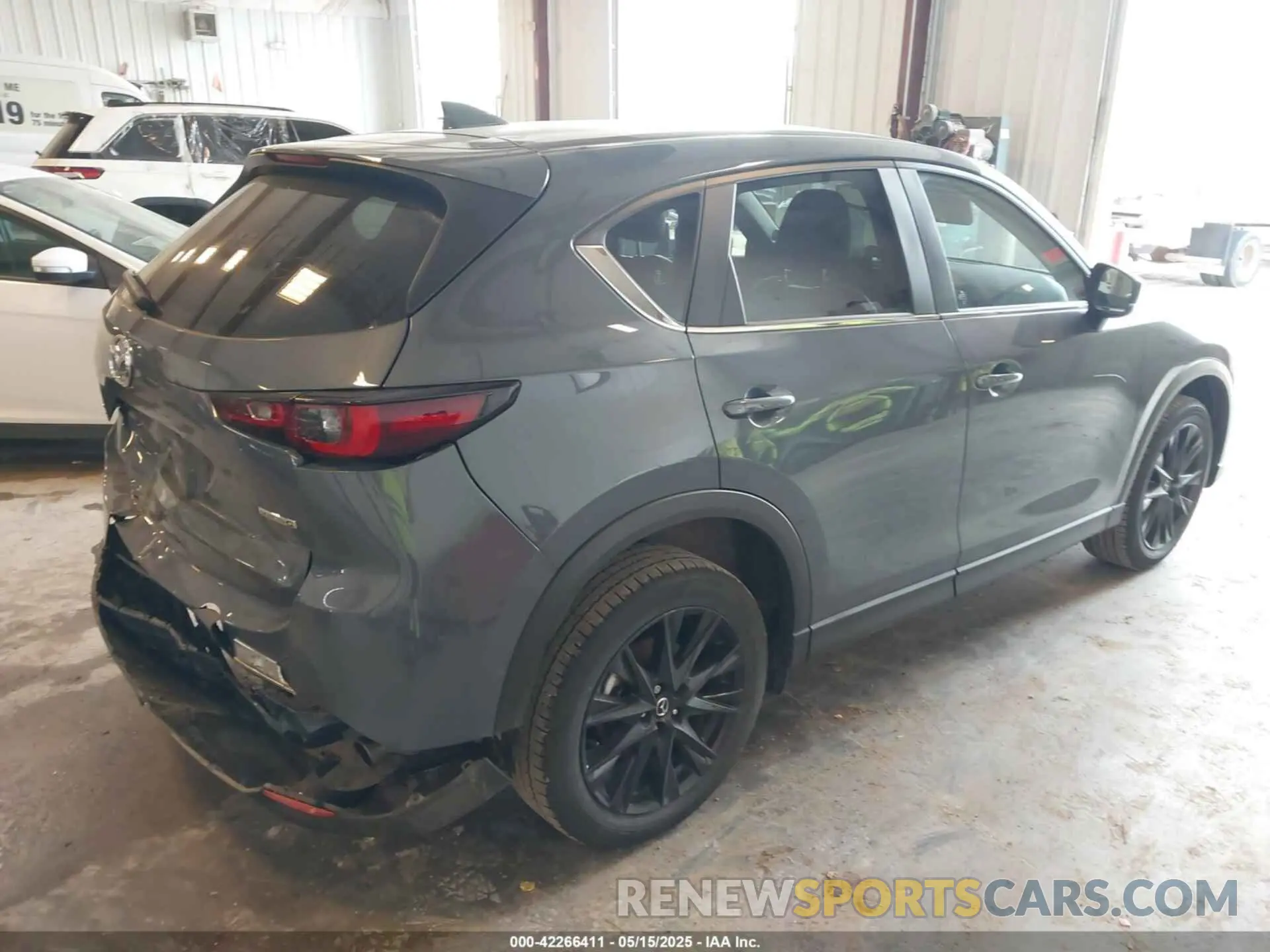 4 Photograph of a damaged car JM3KFBCL3R0471184 MAZDA CX-5 2024