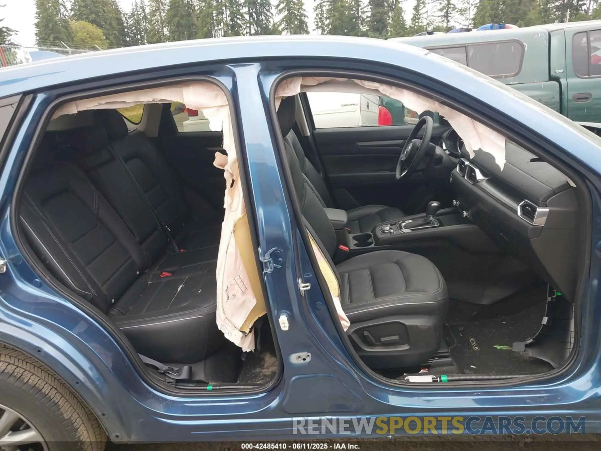 14 Photograph of a damaged car JM3KFBCL7R0415619 MAZDA CX-5 2024