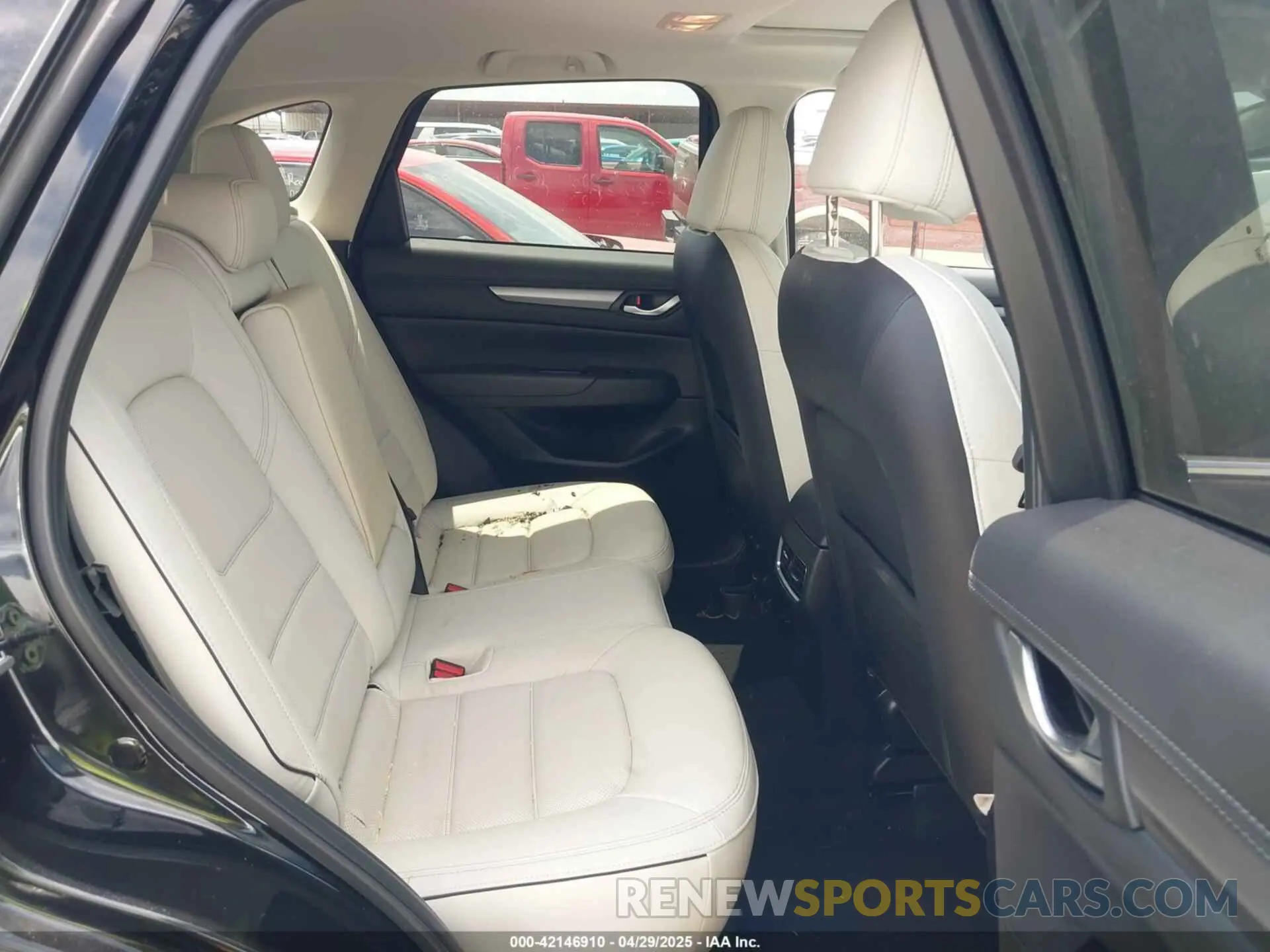 8 Photograph of a damaged car JM3KFBCL7R0435157 MAZDA CX-5 2024