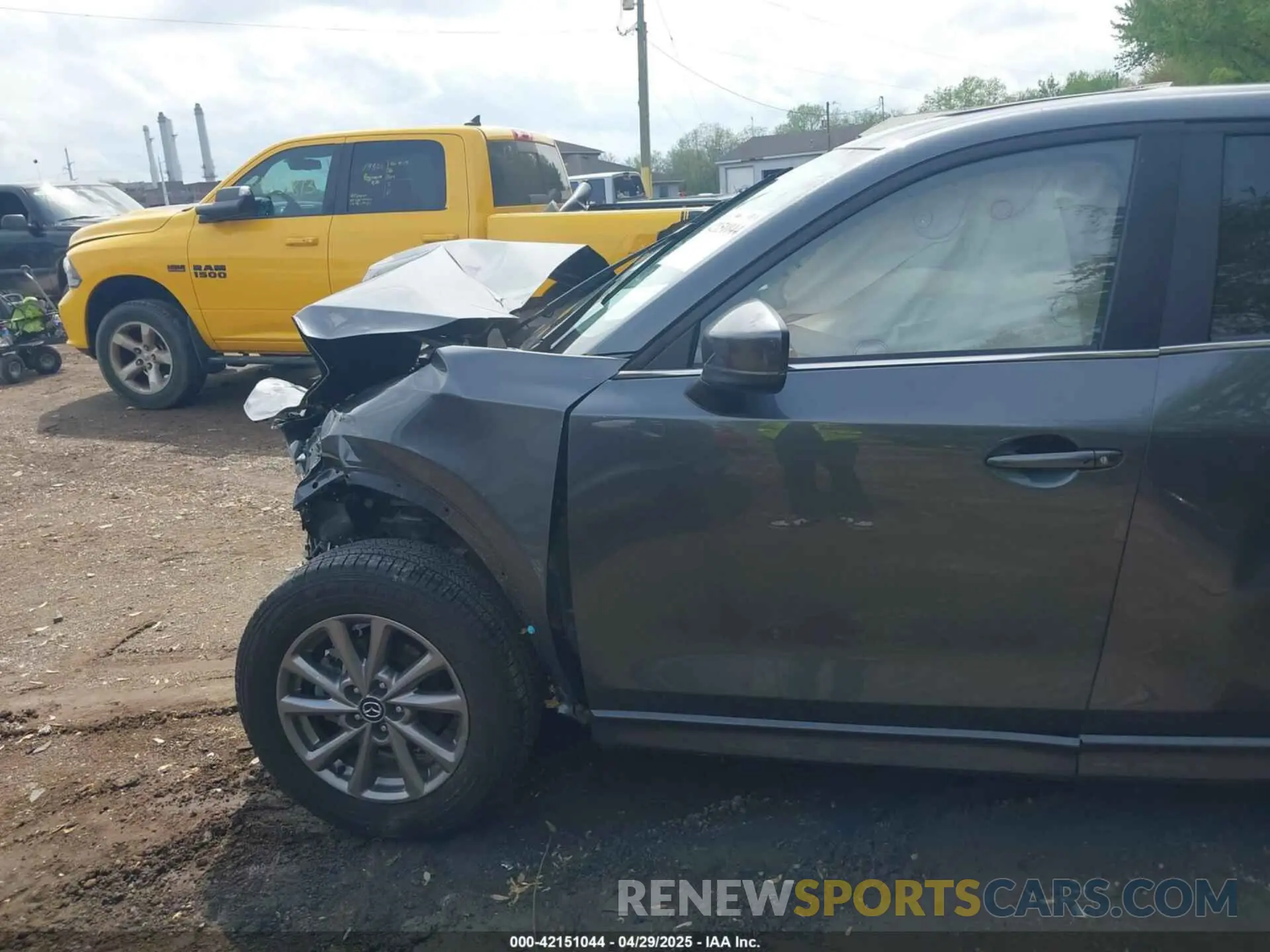 14 Фотография поврежденного автомобиля JM3KFBCL9R0437797 MAZDA CX-5 2024