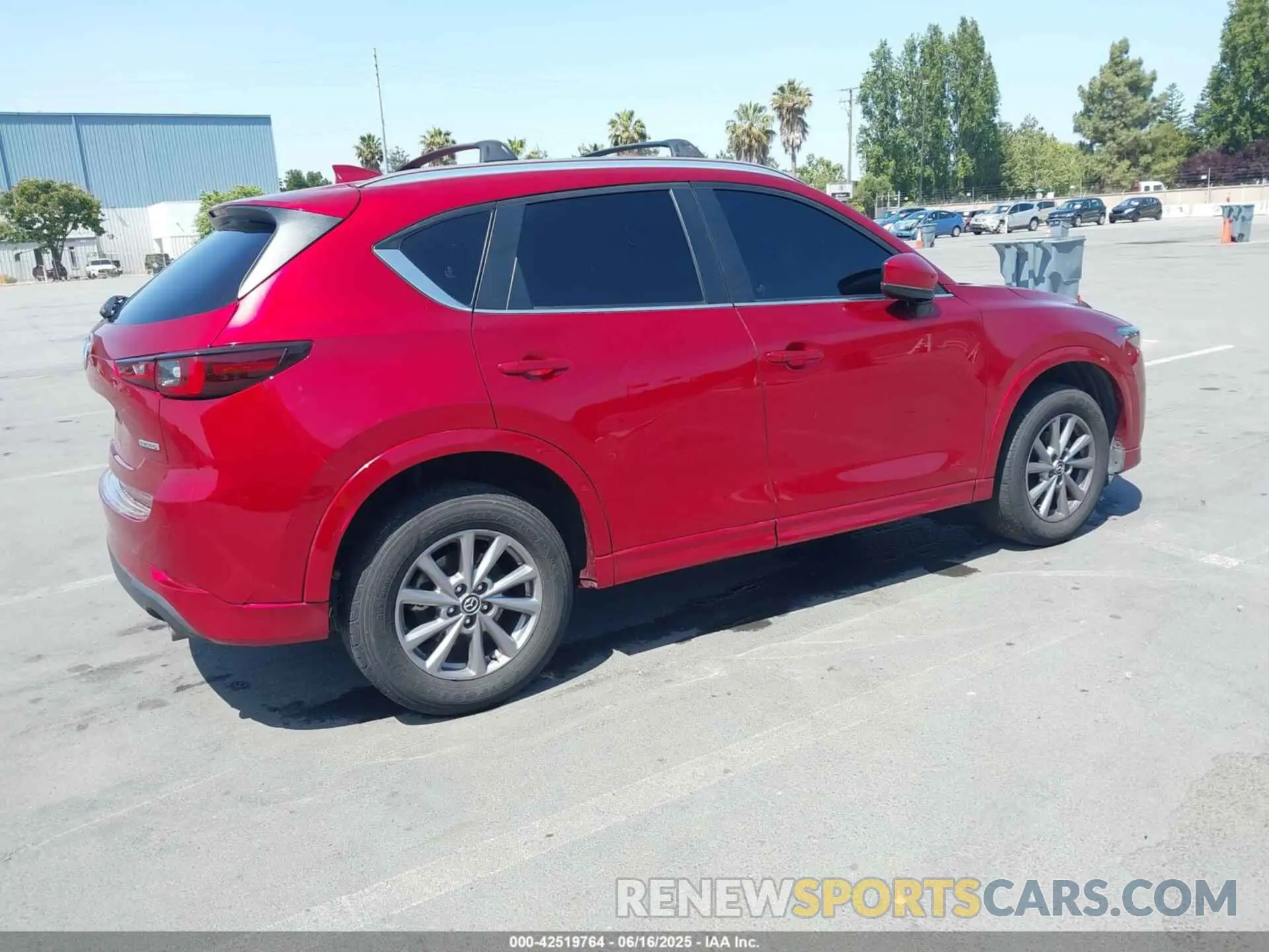 4 Photograph of a damaged car JM3KFBCM0R0353909 MAZDA CX-5 2024