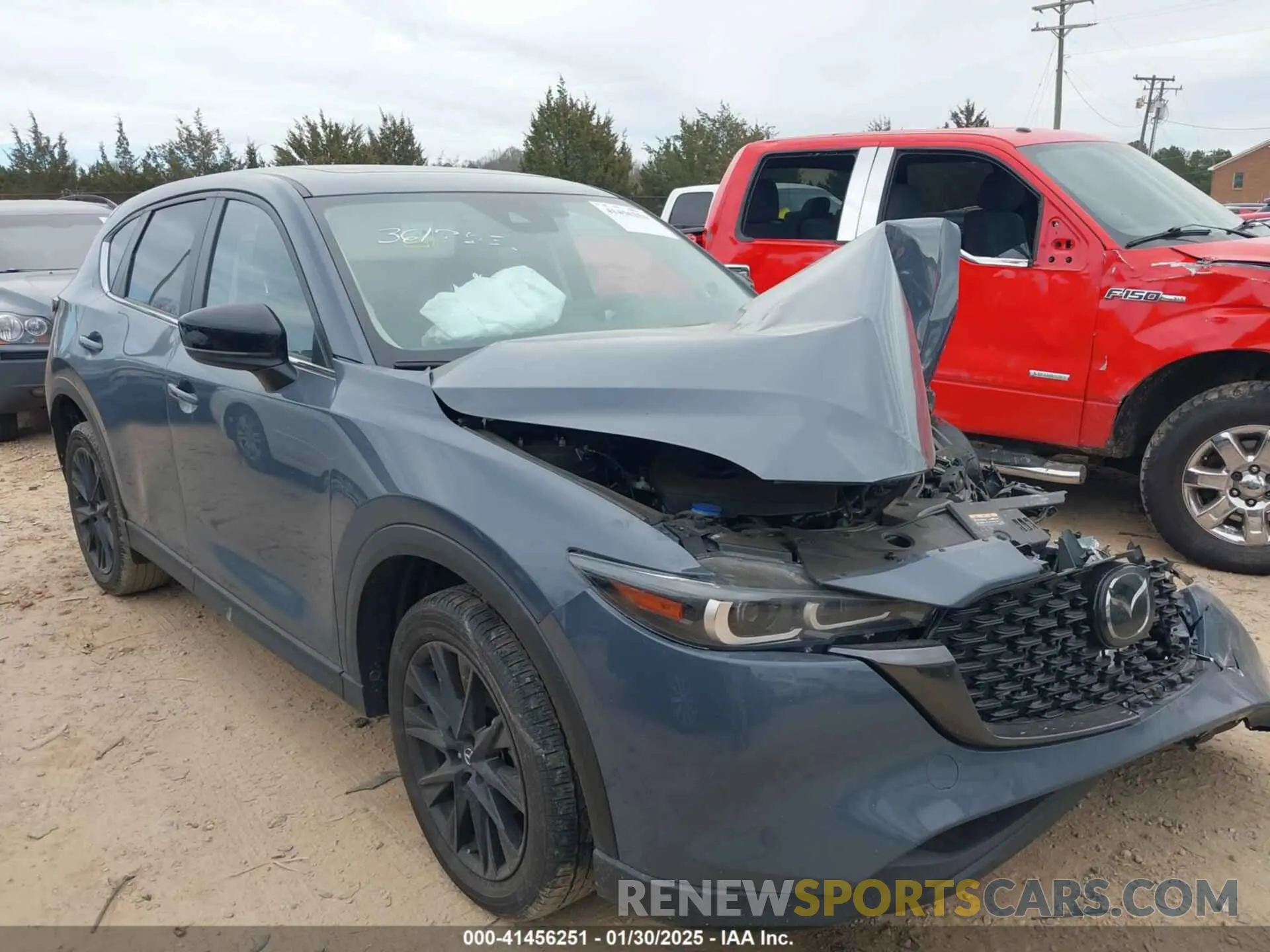 1 Фотография поврежденного автомобиля JM3KFBCM0R0361752 MAZDA CX-5 2024