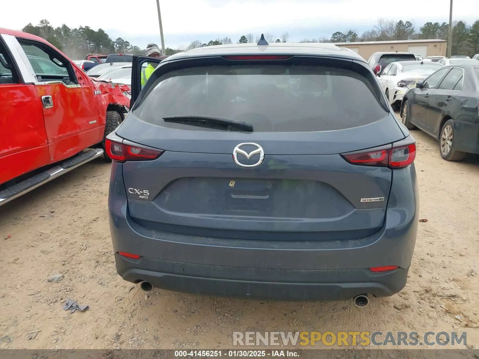 15 Фотография поврежденного автомобиля JM3KFBCM0R0361752 MAZDA CX-5 2024