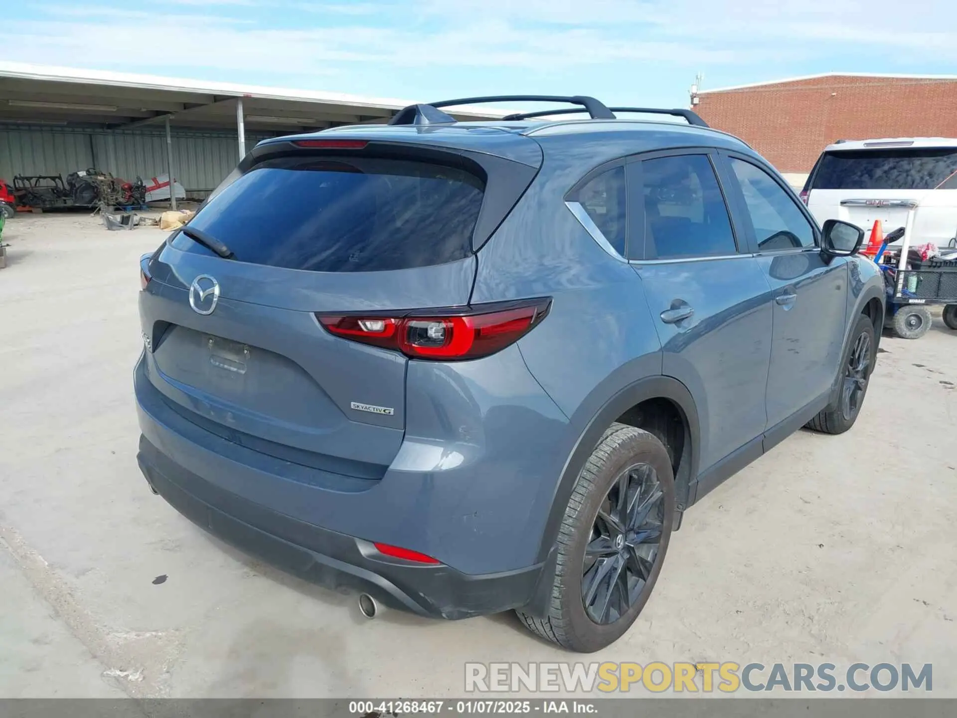 4 Photograph of a damaged car JM3KFBCM1R0400011 MAZDA CX-5 2024