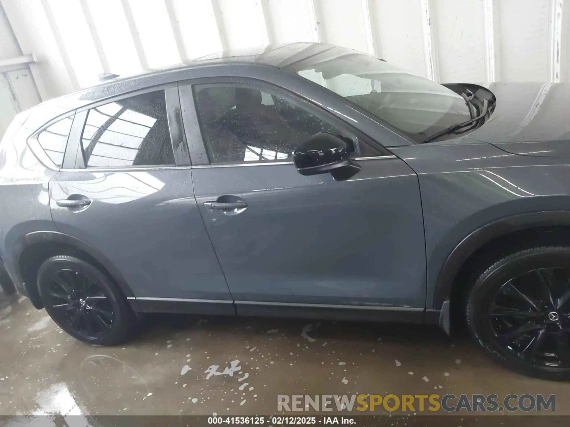 13 Фотография поврежденного автомобиля JM3KFBCM5R0393225 MAZDA CX-5 2024