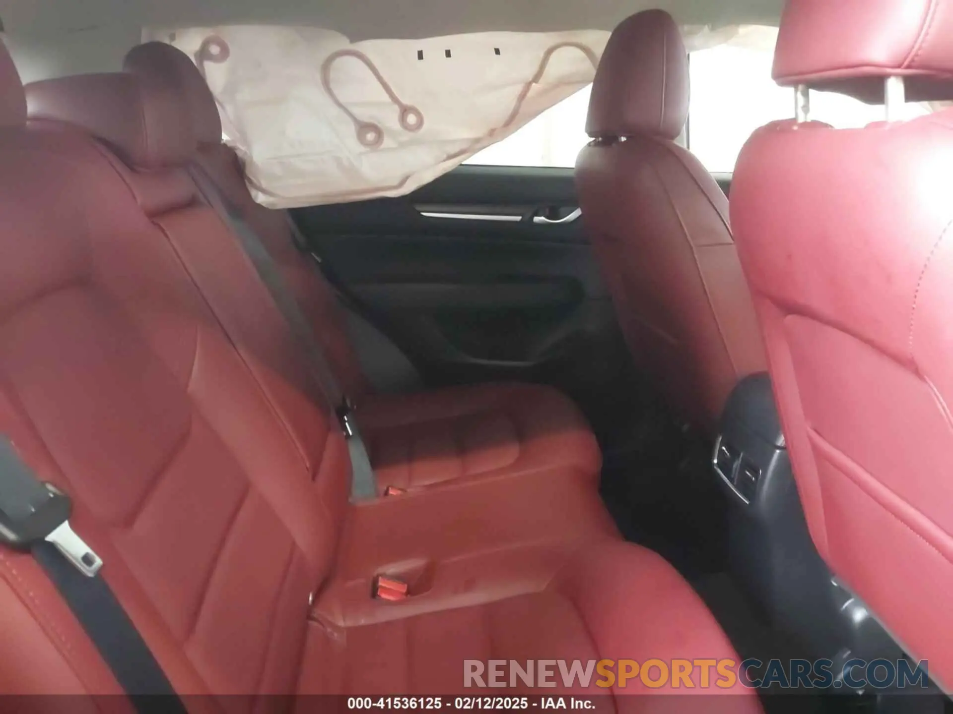 8 Фотография поврежденного автомобиля JM3KFBCM5R0393225 MAZDA CX-5 2024