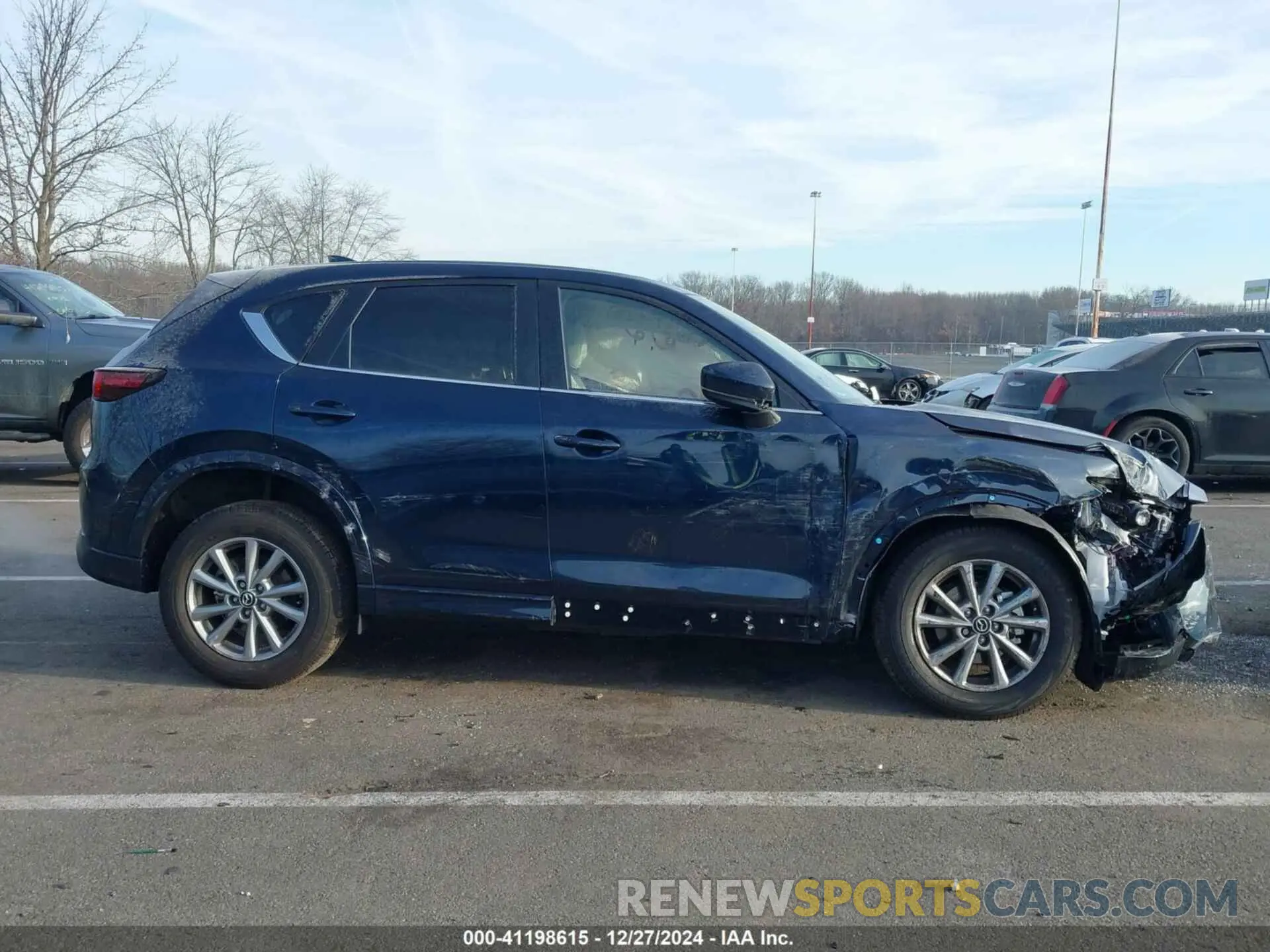 13 Фотография поврежденного автомобиля JM3KFBCM6R0401431 MAZDA CX-5 2024