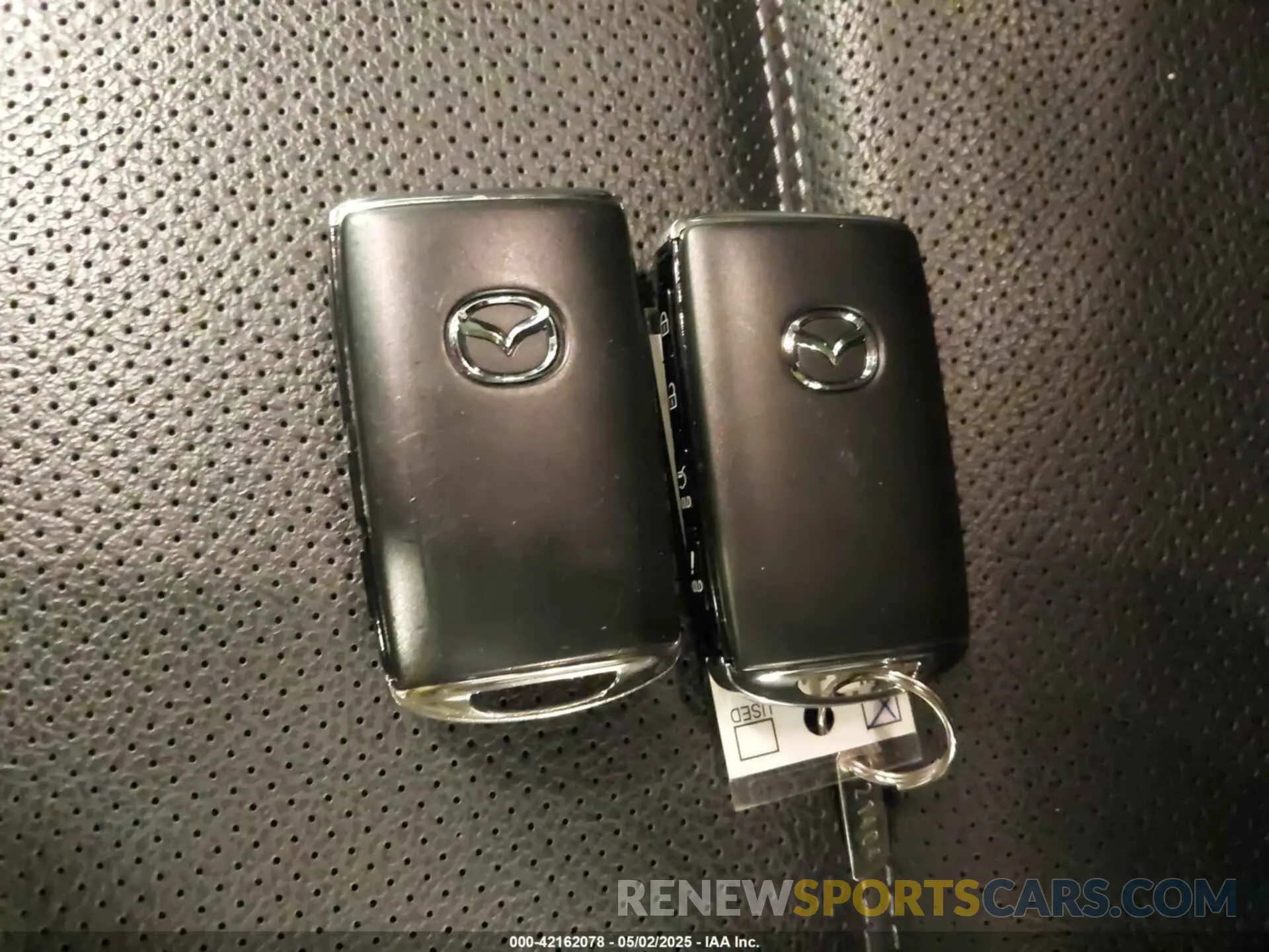 11 Фотография поврежденного автомобиля JM3KFBCM9R0390733 MAZDA CX-5 2024