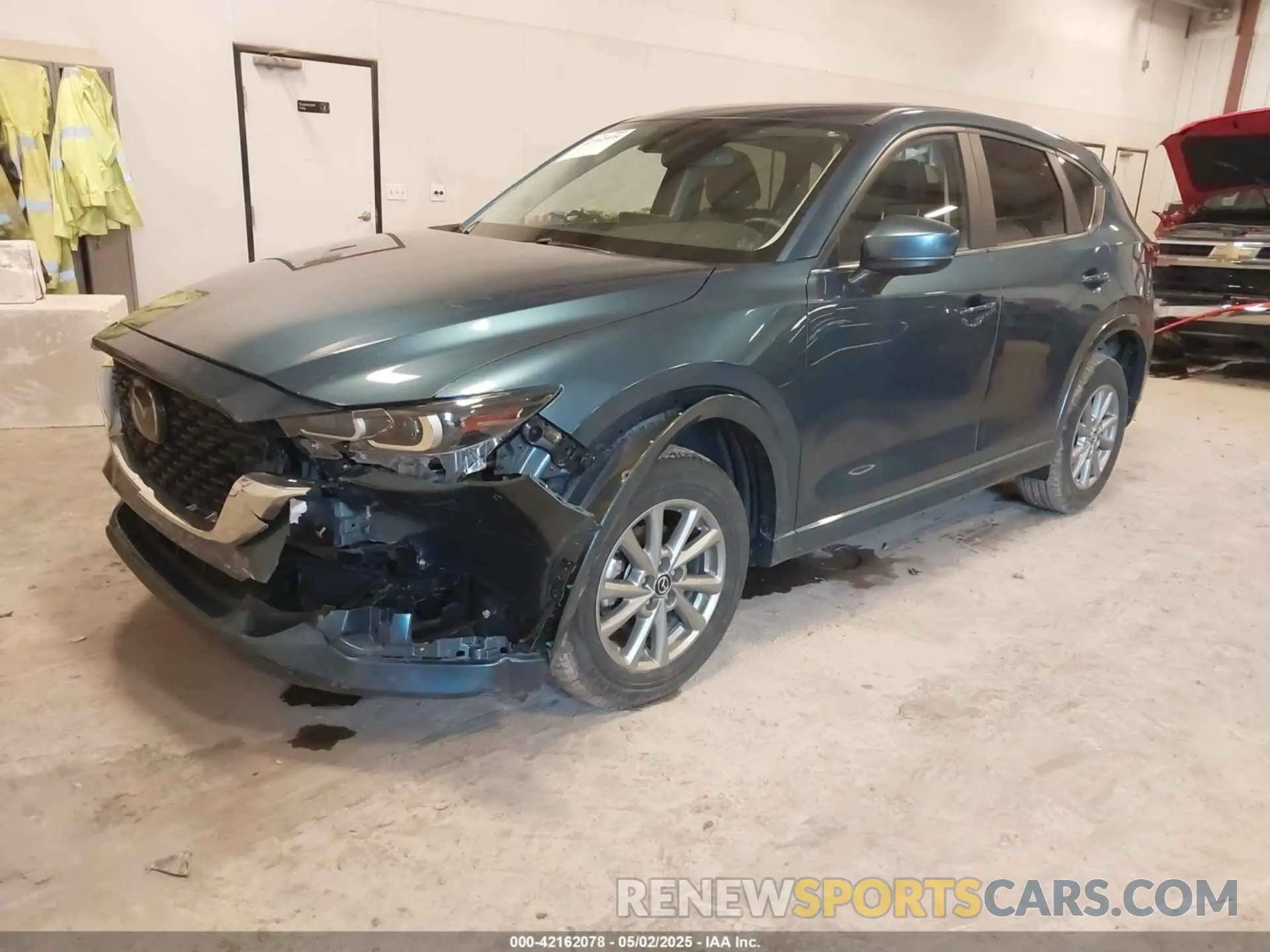2 Фотография поврежденного автомобиля JM3KFBCM9R0390733 MAZDA CX-5 2024