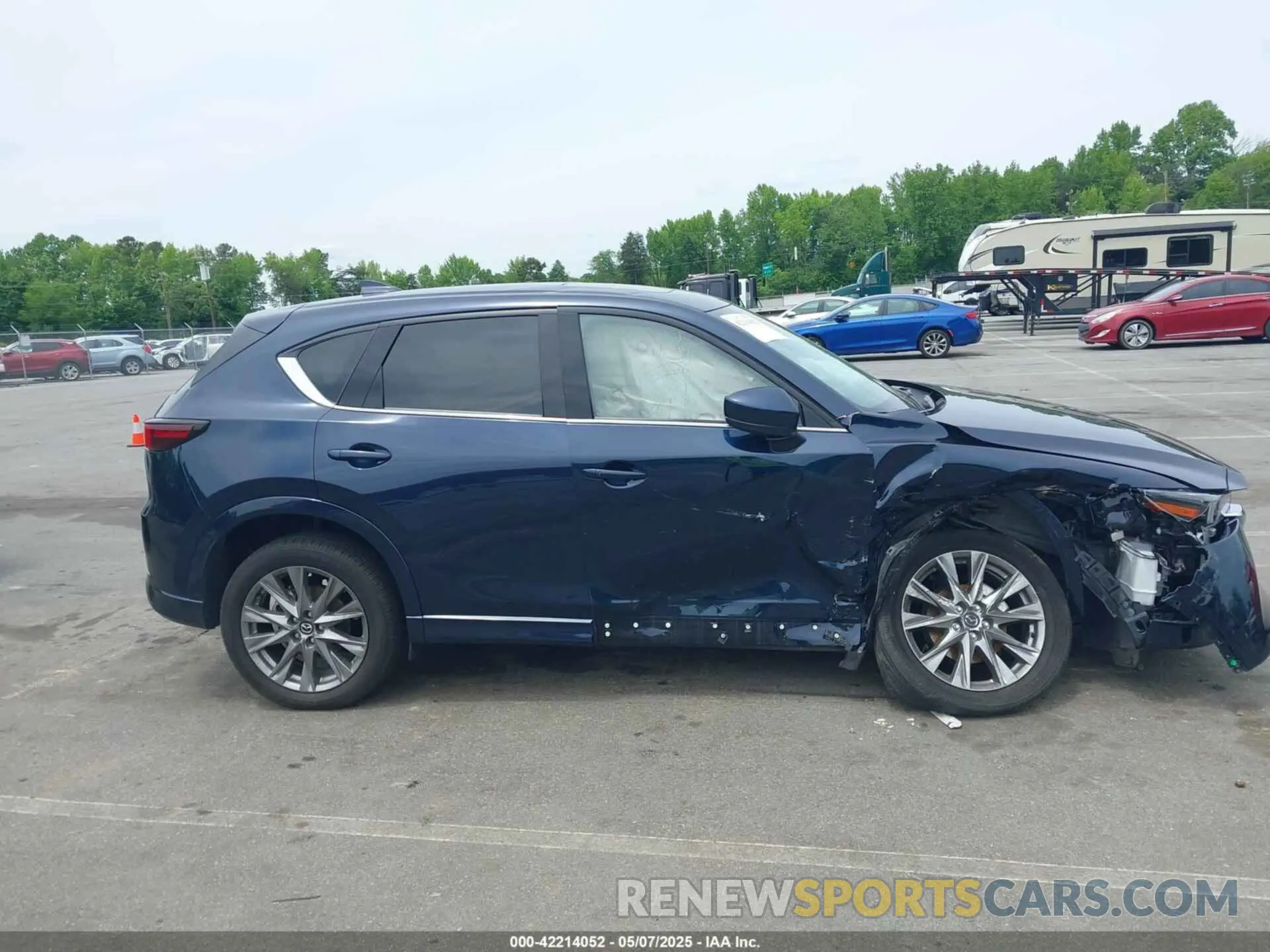 14 Photograph of a damaged car JM3KFBDL1R0491707 MAZDA CX-5 2024