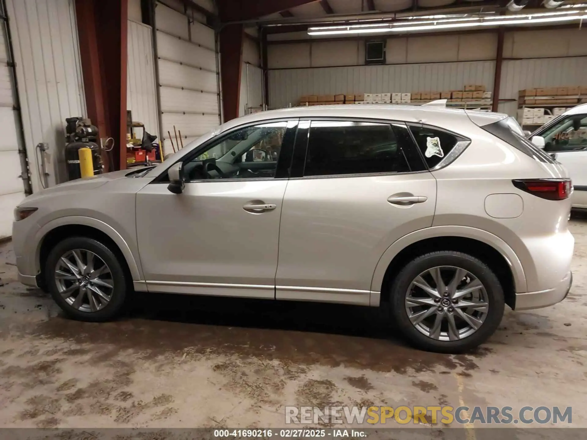 14 Фотография поврежденного автомобиля JM3KFBDL2R0431998 MAZDA CX-5 2024