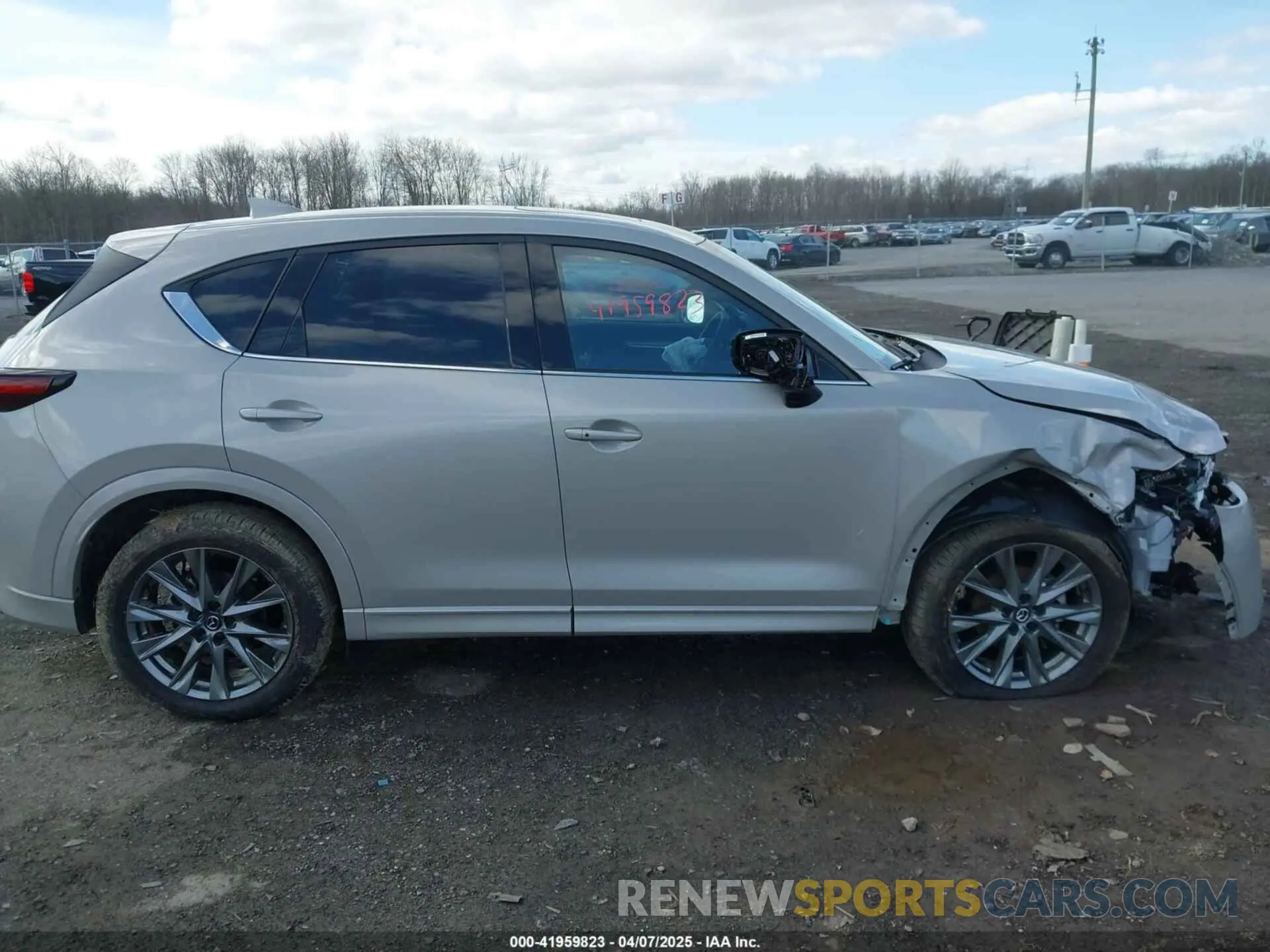 13 Photograph of a damaged car JM3KFBDL5R0465272 MAZDA CX-5 2024