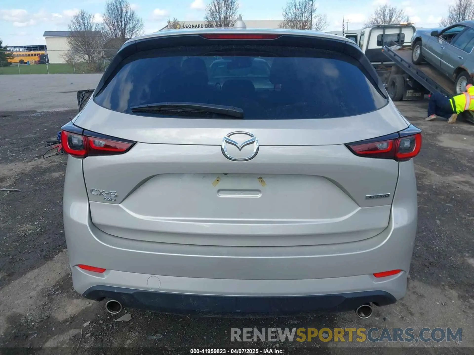 16 Photograph of a damaged car JM3KFBDL5R0465272 MAZDA CX-5 2024