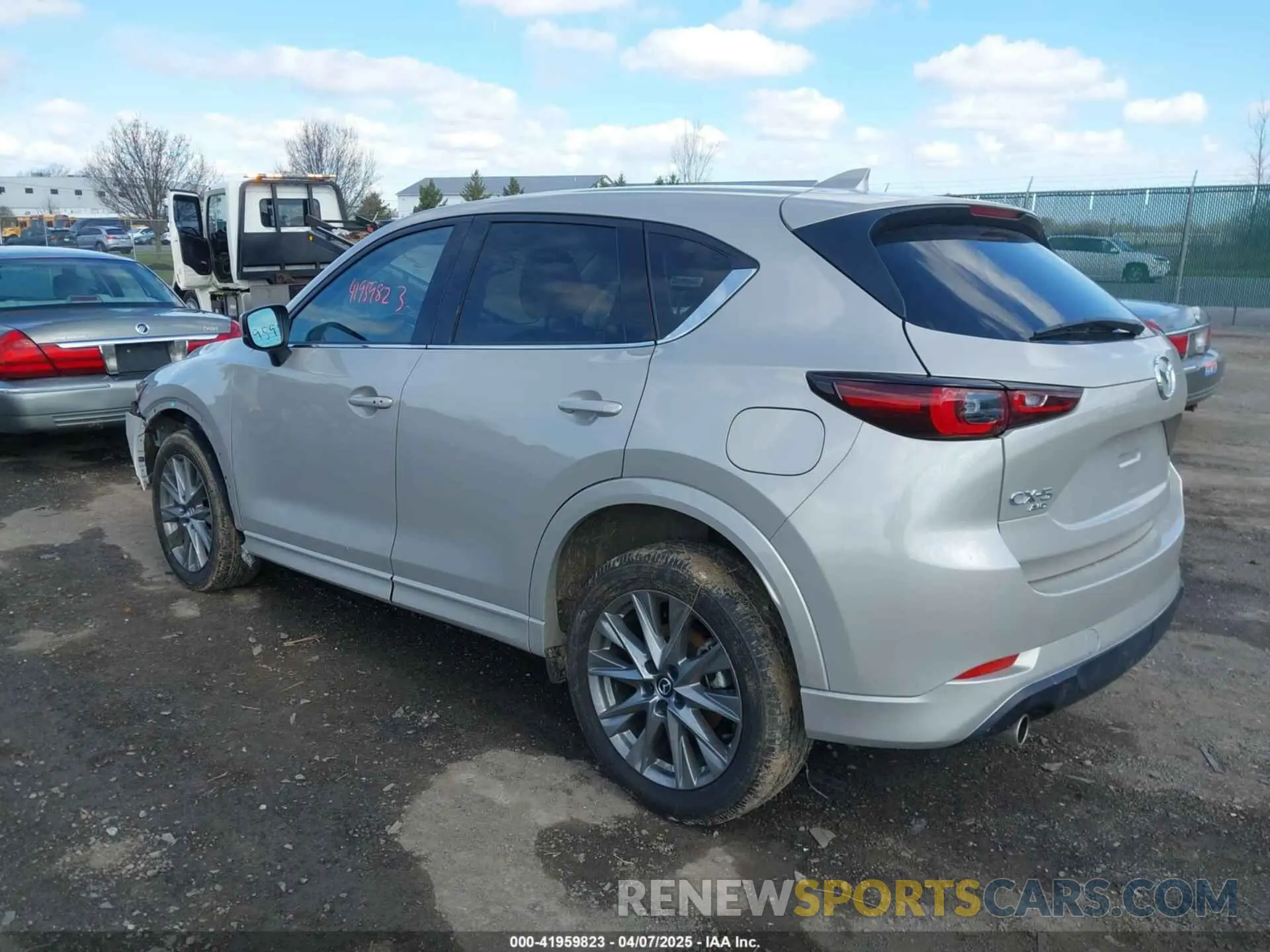 3 Photograph of a damaged car JM3KFBDL5R0465272 MAZDA CX-5 2024