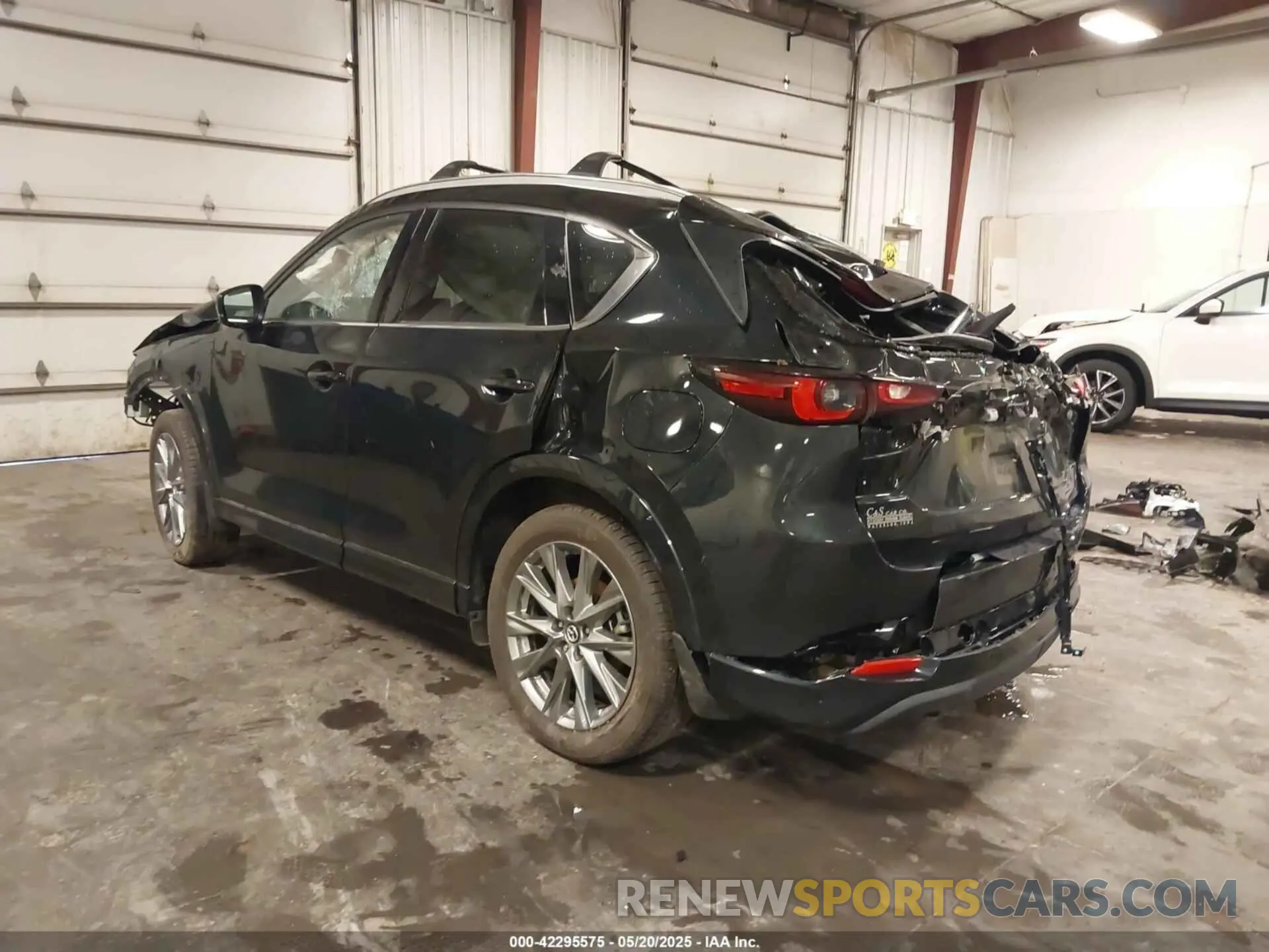 3 Photograph of a damaged car JM3KFBDL7R0532423 MAZDA CX-5 2024