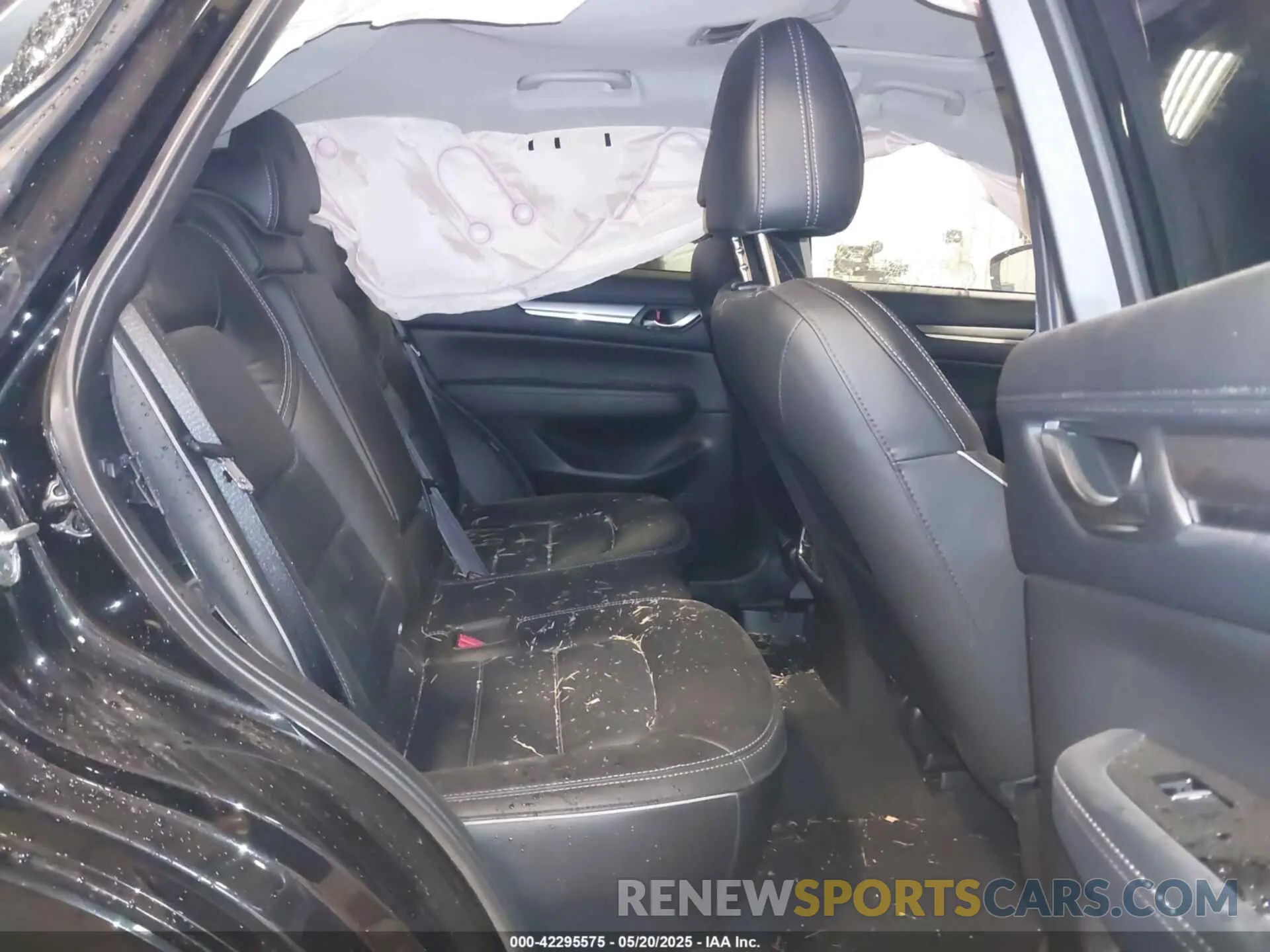8 Photograph of a damaged car JM3KFBDL7R0532423 MAZDA CX-5 2024