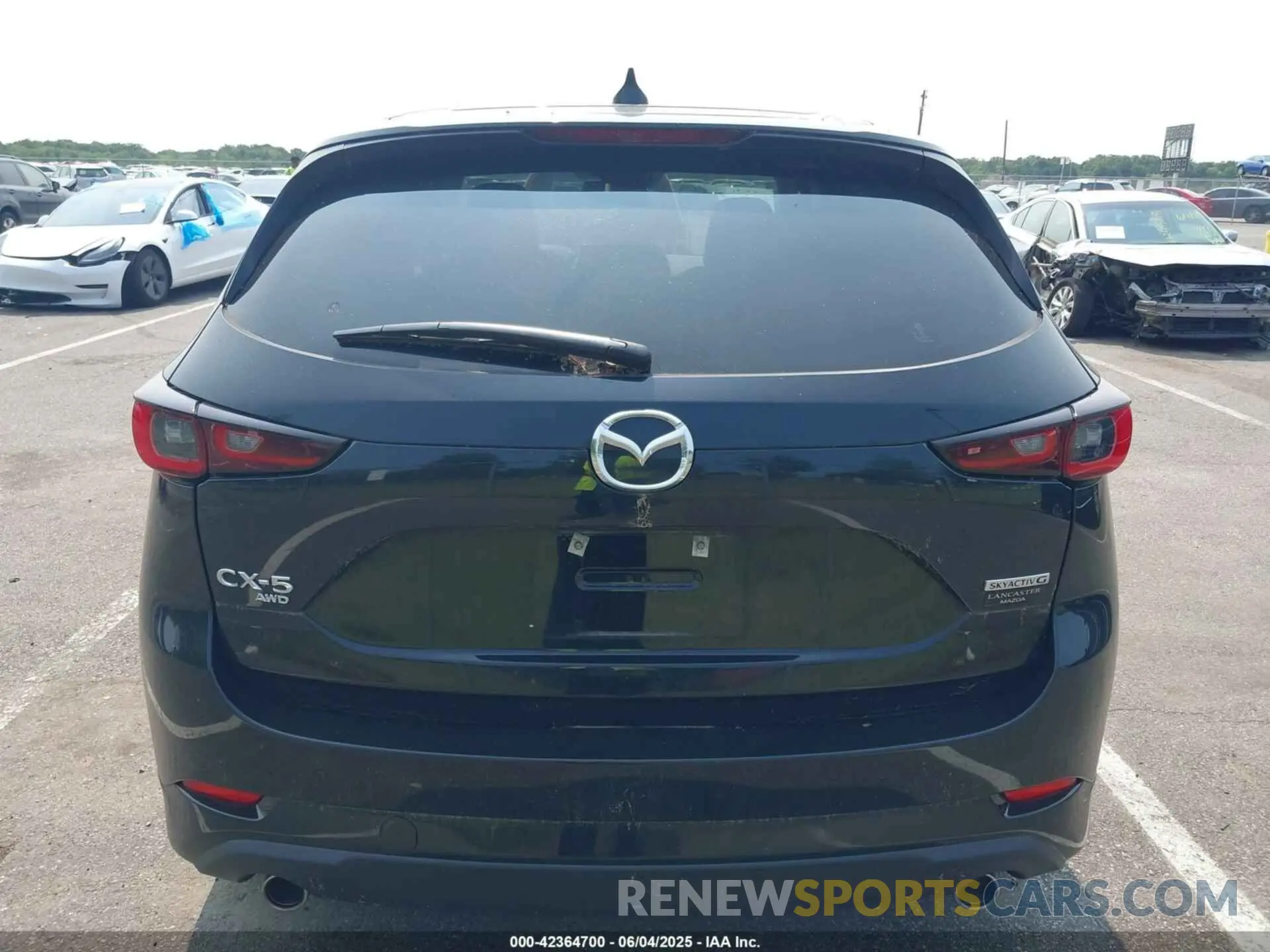 16 Photograph of a damaged car JM3KFBDM3R0373375 MAZDA CX-5 2024