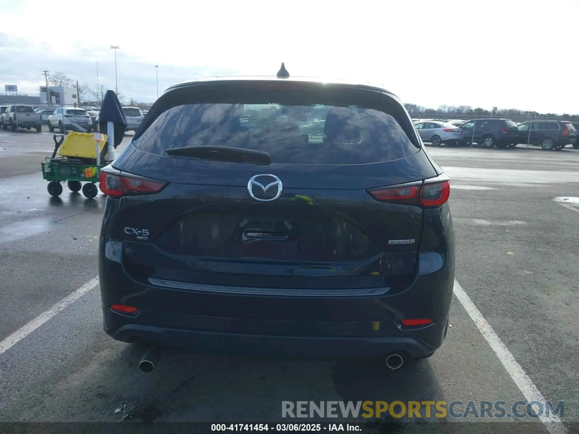 16 Photograph of a damaged car JM3KFBDM3R0400333 MAZDA CX-5 2024