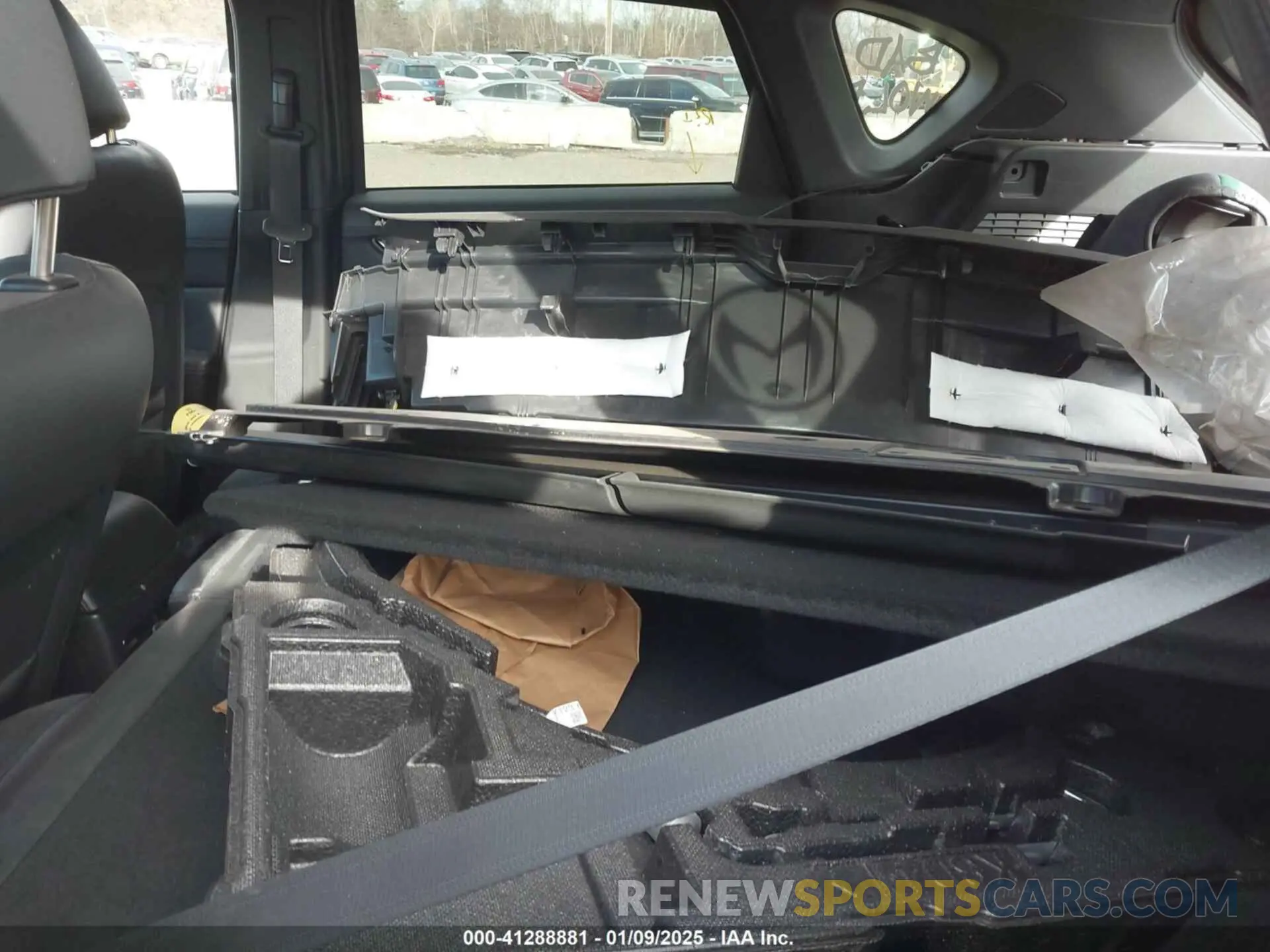 8 Фотография поврежденного автомобиля JM3KFBDY2R0399811 MAZDA CX-5 2024