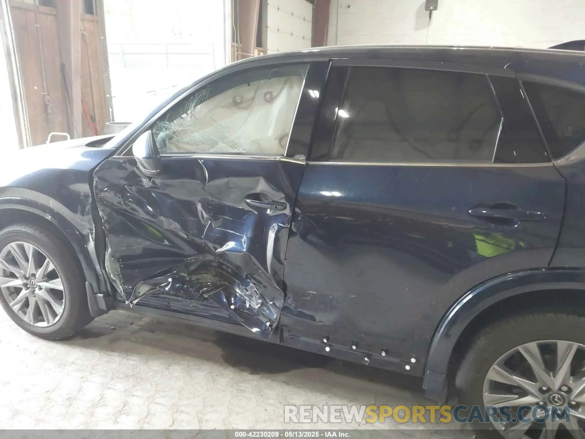18 Photograph of a damaged car JM3KFBEL6R0491099 MAZDA CX-5 2024