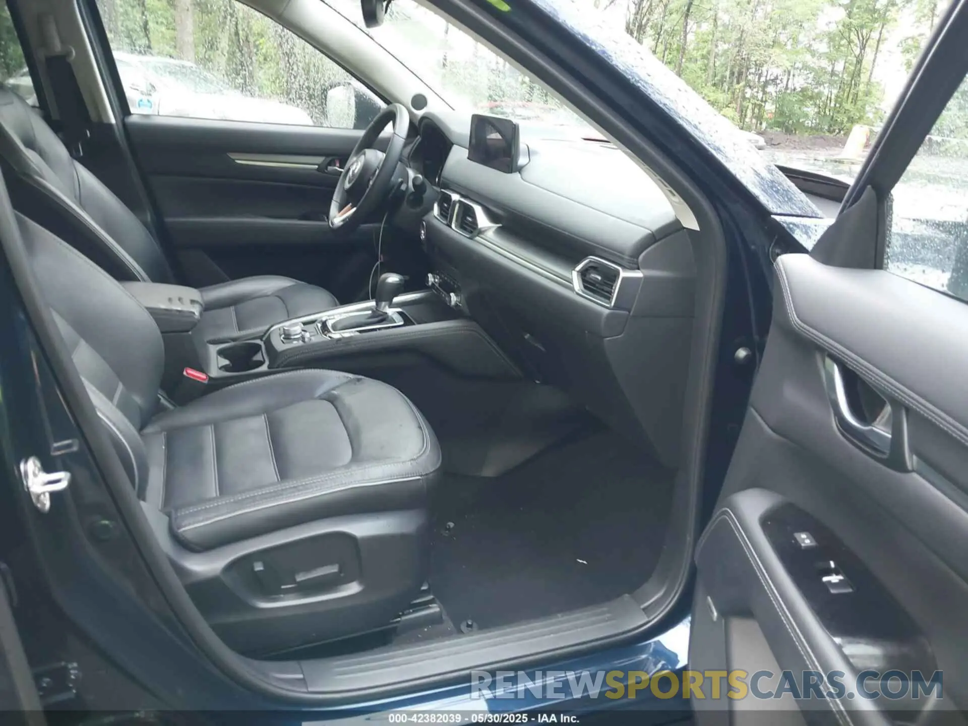 5 Photograph of a damaged car JM3KFBELXR0418687 MAZDA CX-5 2024