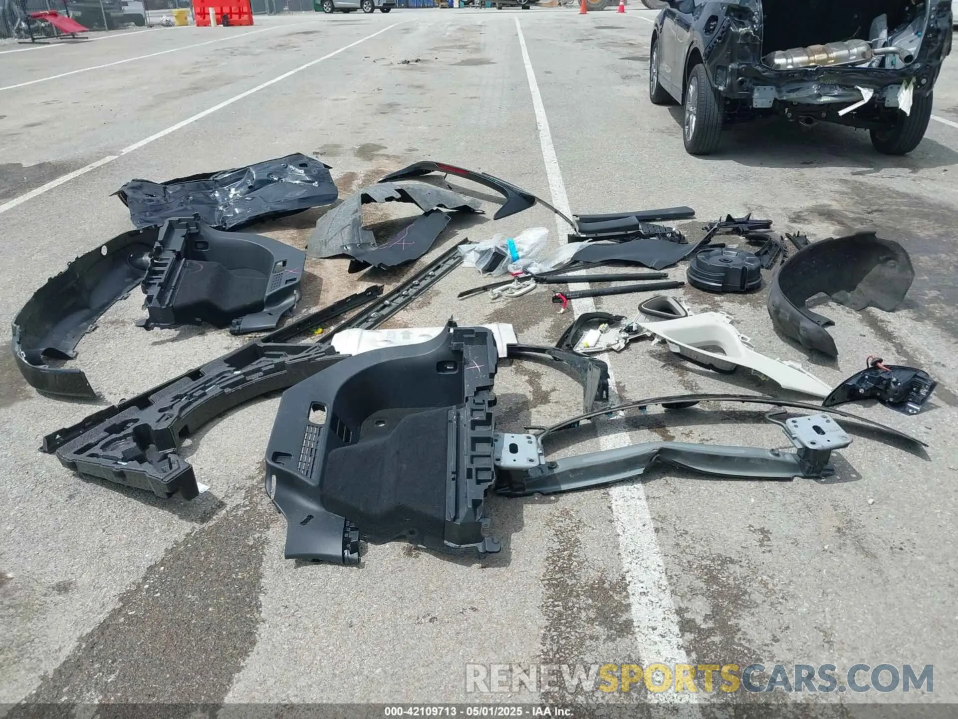 21 Photograph of a damaged car JM3KFBEM3R0374430 MAZDA CX-5 2024