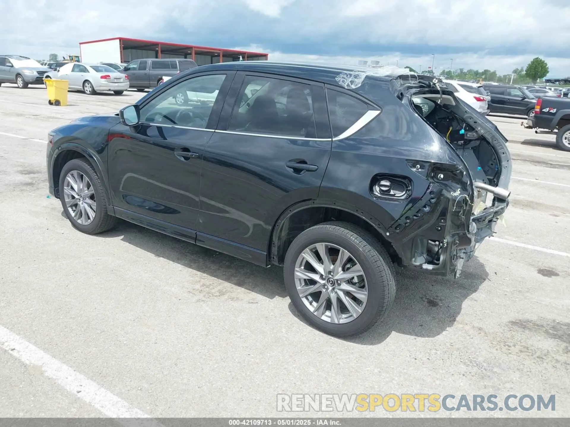 3 Photograph of a damaged car JM3KFBEM3R0374430 MAZDA CX-5 2024