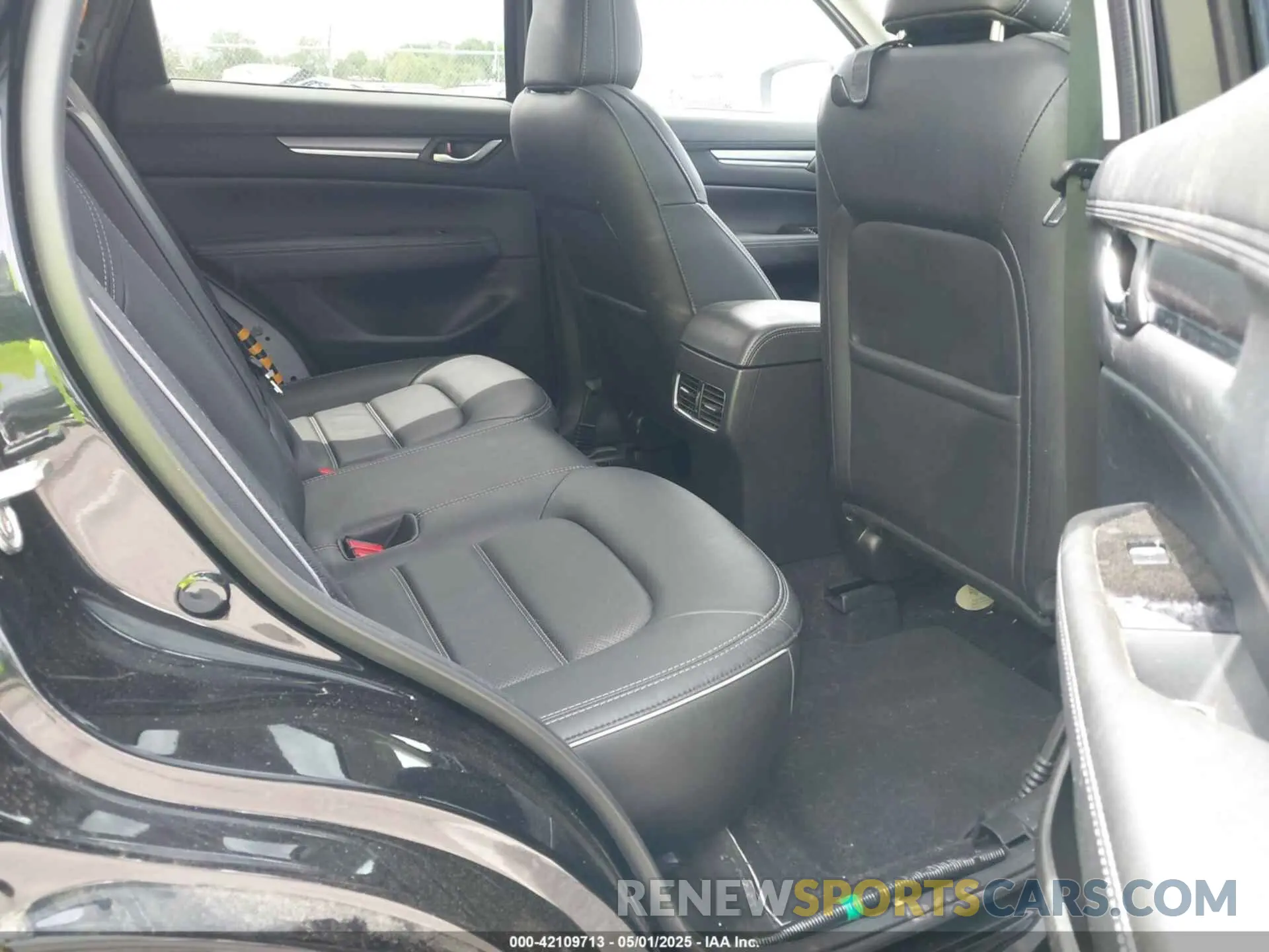 8 Photograph of a damaged car JM3KFBEM3R0374430 MAZDA CX-5 2024