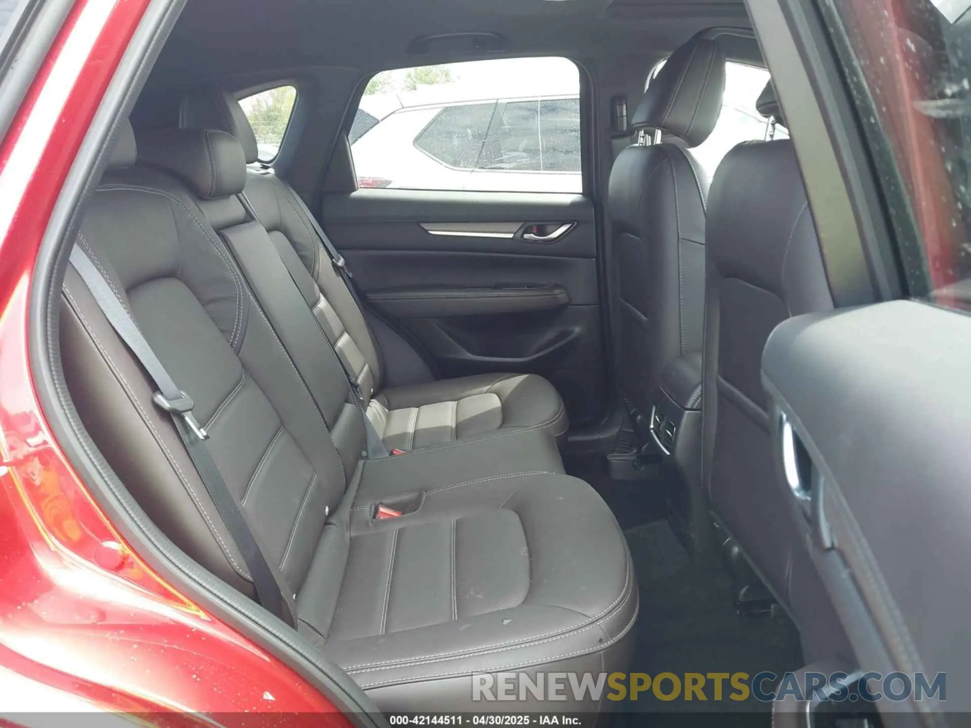 8 Фотография поврежденного автомобиля JM3KFBXY1R0536023 MAZDA CX-5 2024