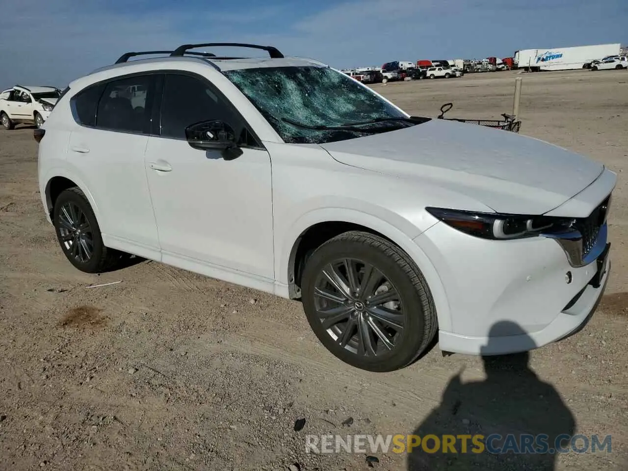 4 Photograph of a damaged car JM3KFBXY3R0378526 MAZDA CX-5 2024