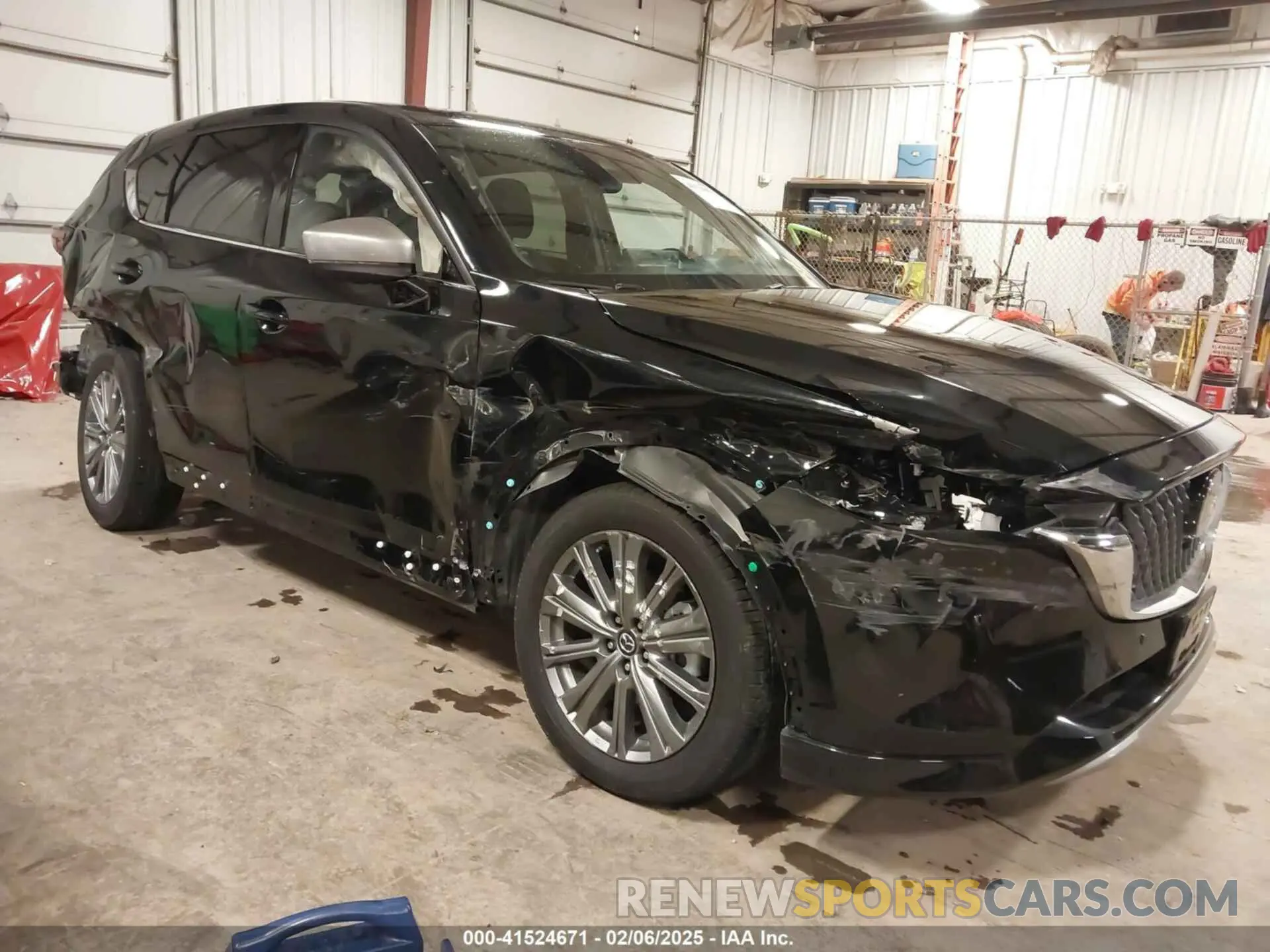 1 Фотография поврежденного автомобиля JM3KFBXY8R0372916 MAZDA CX-5 2024