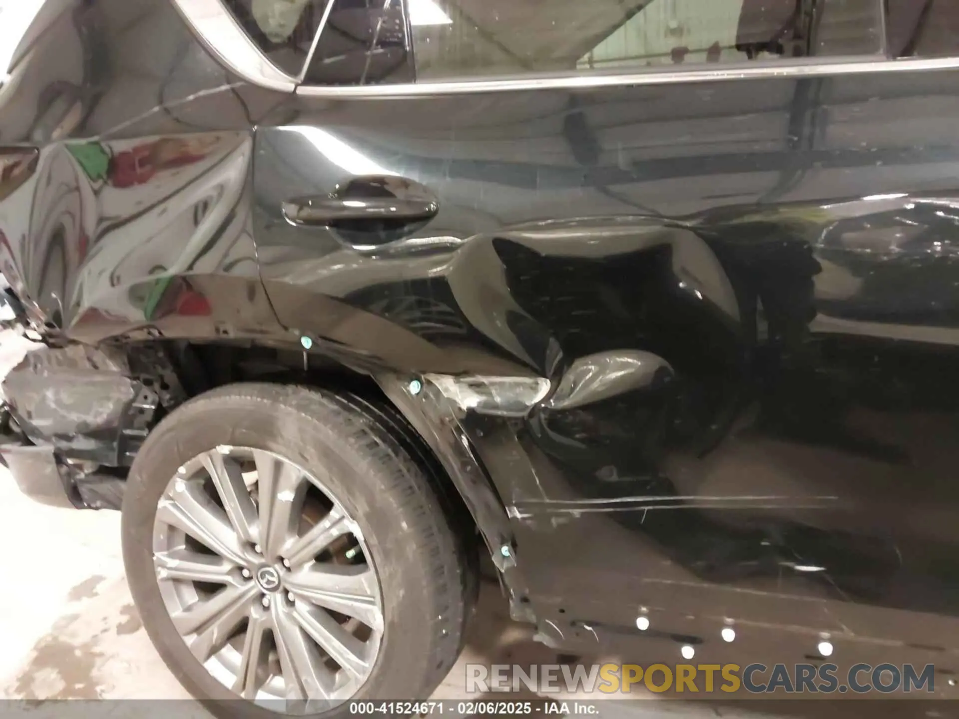 19 Фотография поврежденного автомобиля JM3KFBXY8R0372916 MAZDA CX-5 2024