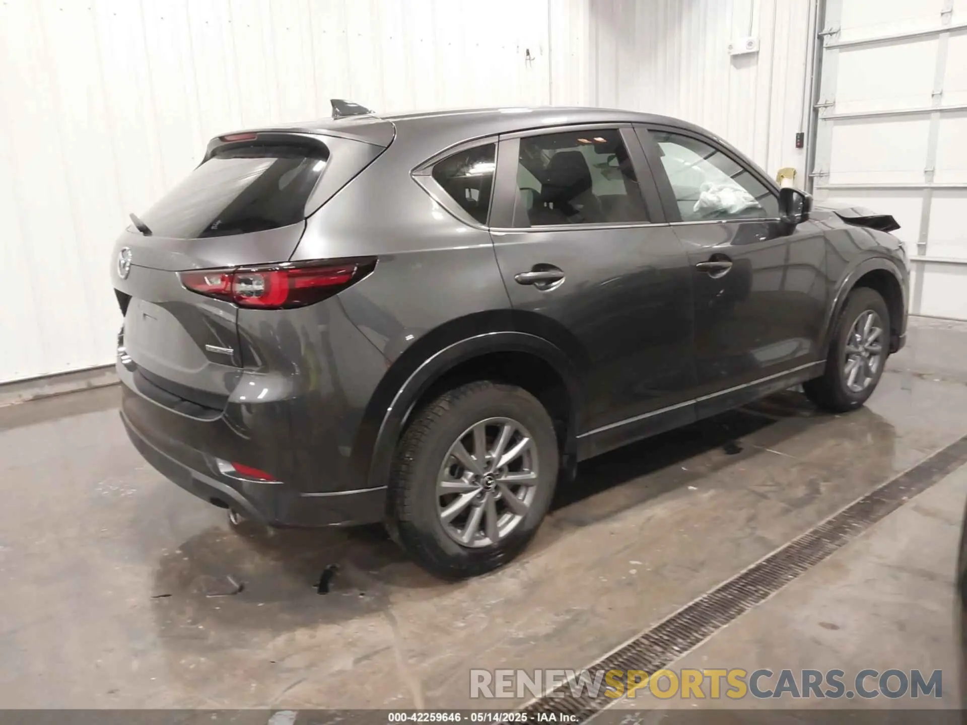 4 Фотография поврежденного автомобиля JM3KFBBL0S0553915 MAZDA CX-5 2025