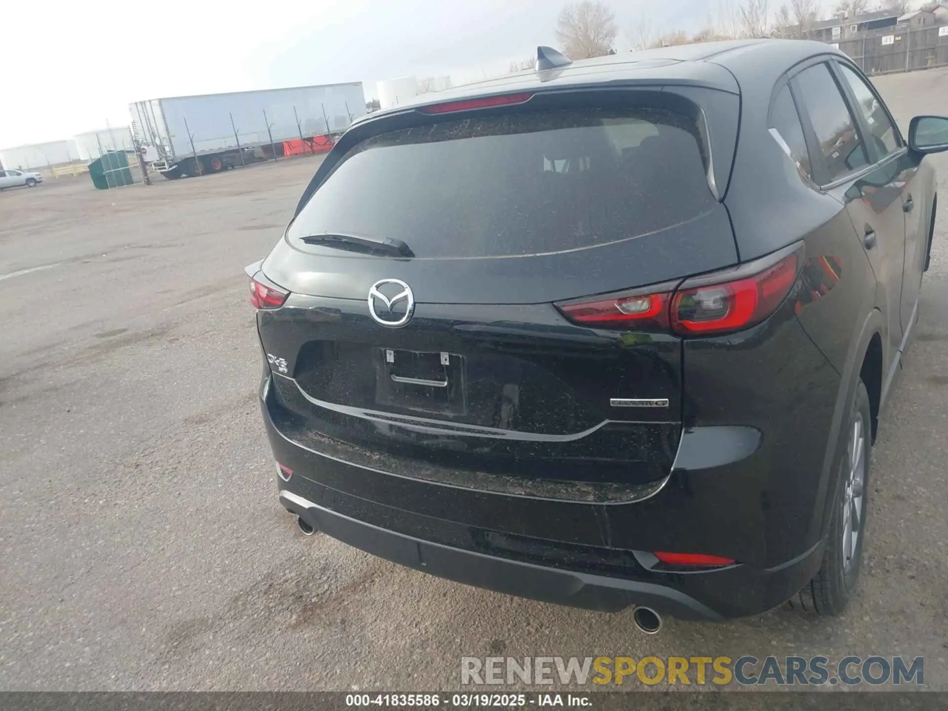 16 Photograph of a damaged car JM3KFBBL1S0602247 MAZDA CX-5 2025