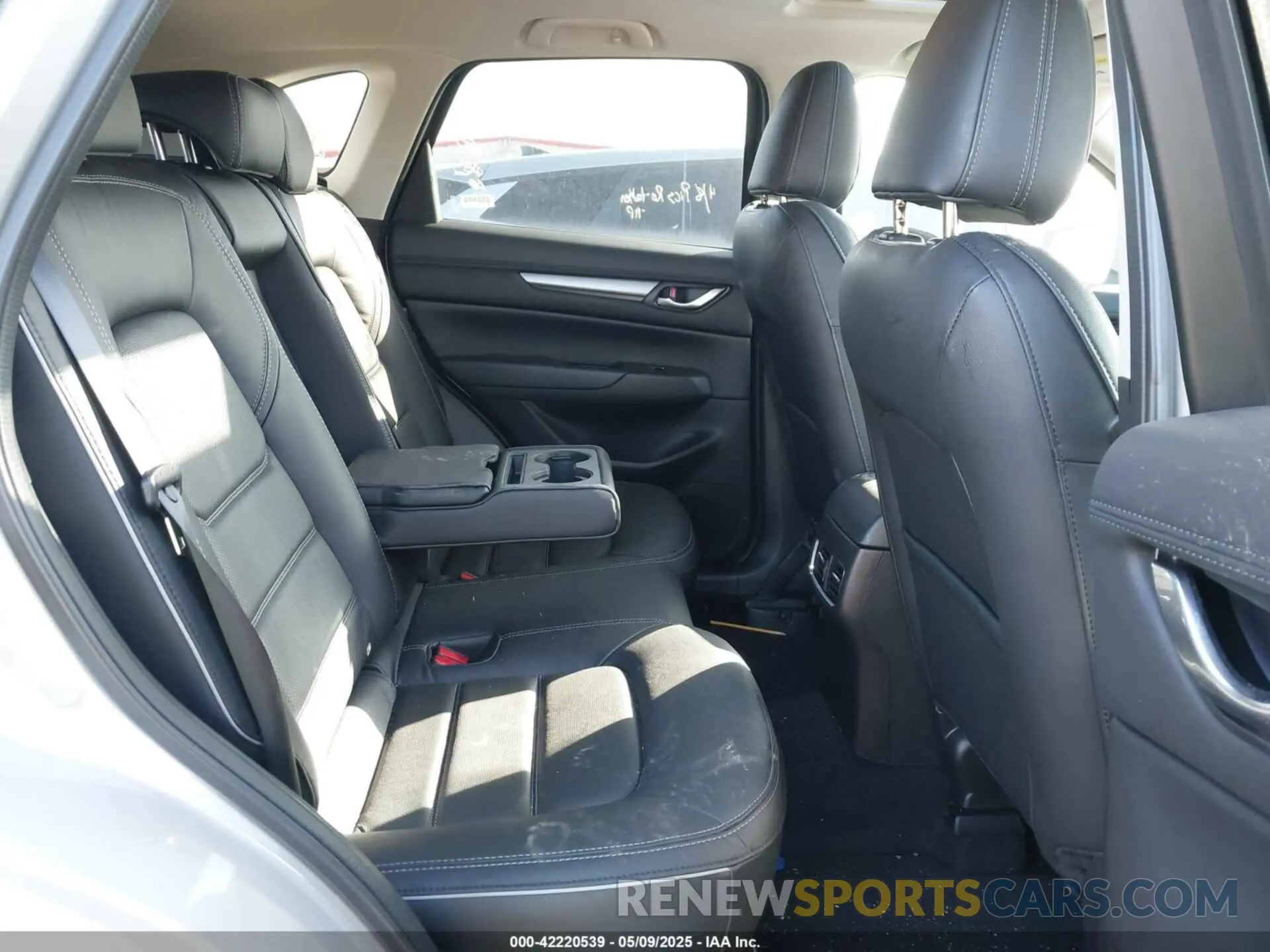 8 Фотография поврежденного автомобиля JM3KFBCL0S0618289 MAZDA CX-5 2025