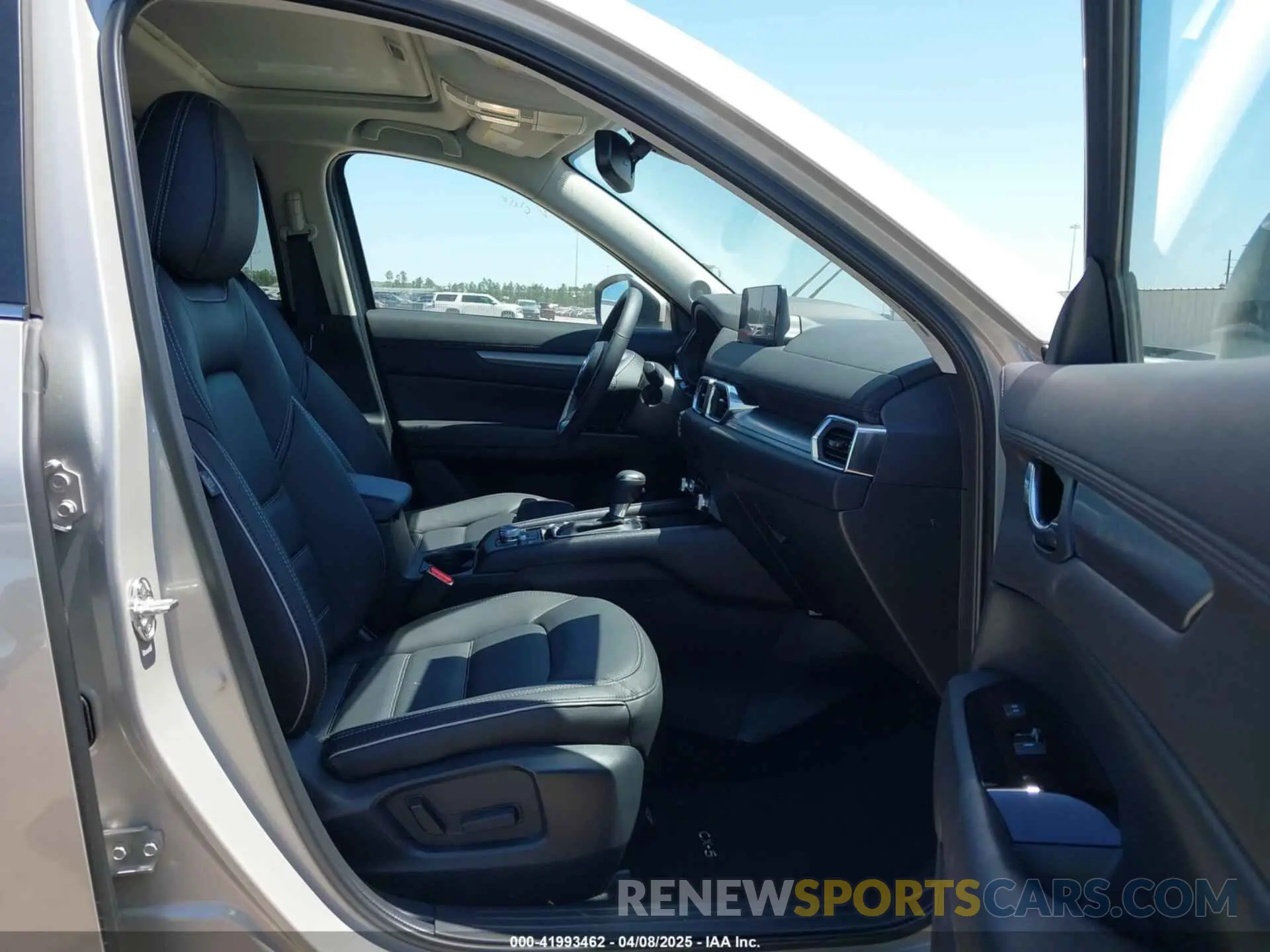 5 Photograph of a damaged car JM3KFBCL0S0621578 MAZDA CX-5 2025