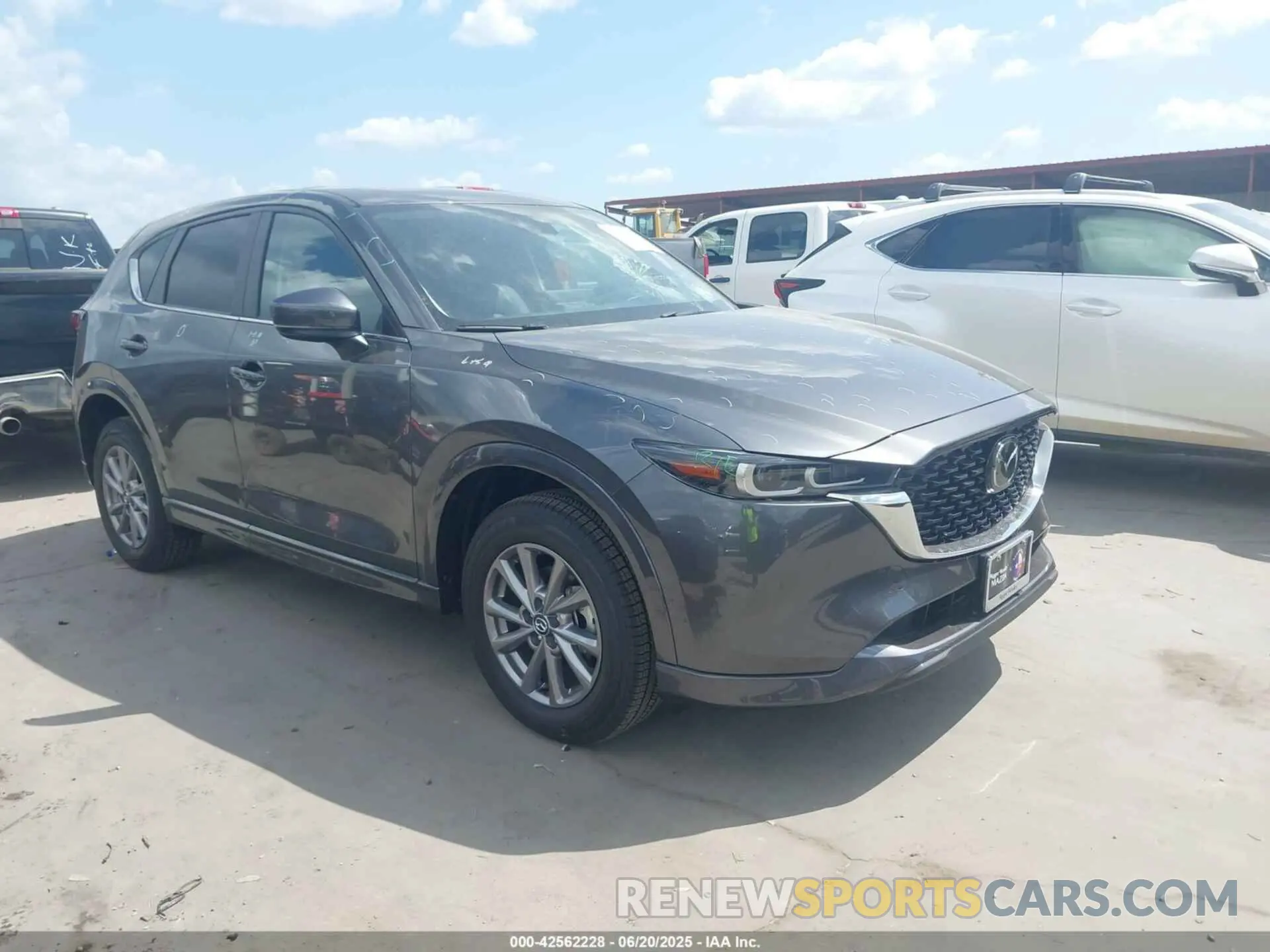 1 Photograph of a damaged car JM3KFBCL0S0649543 MAZDA CX-5 2025