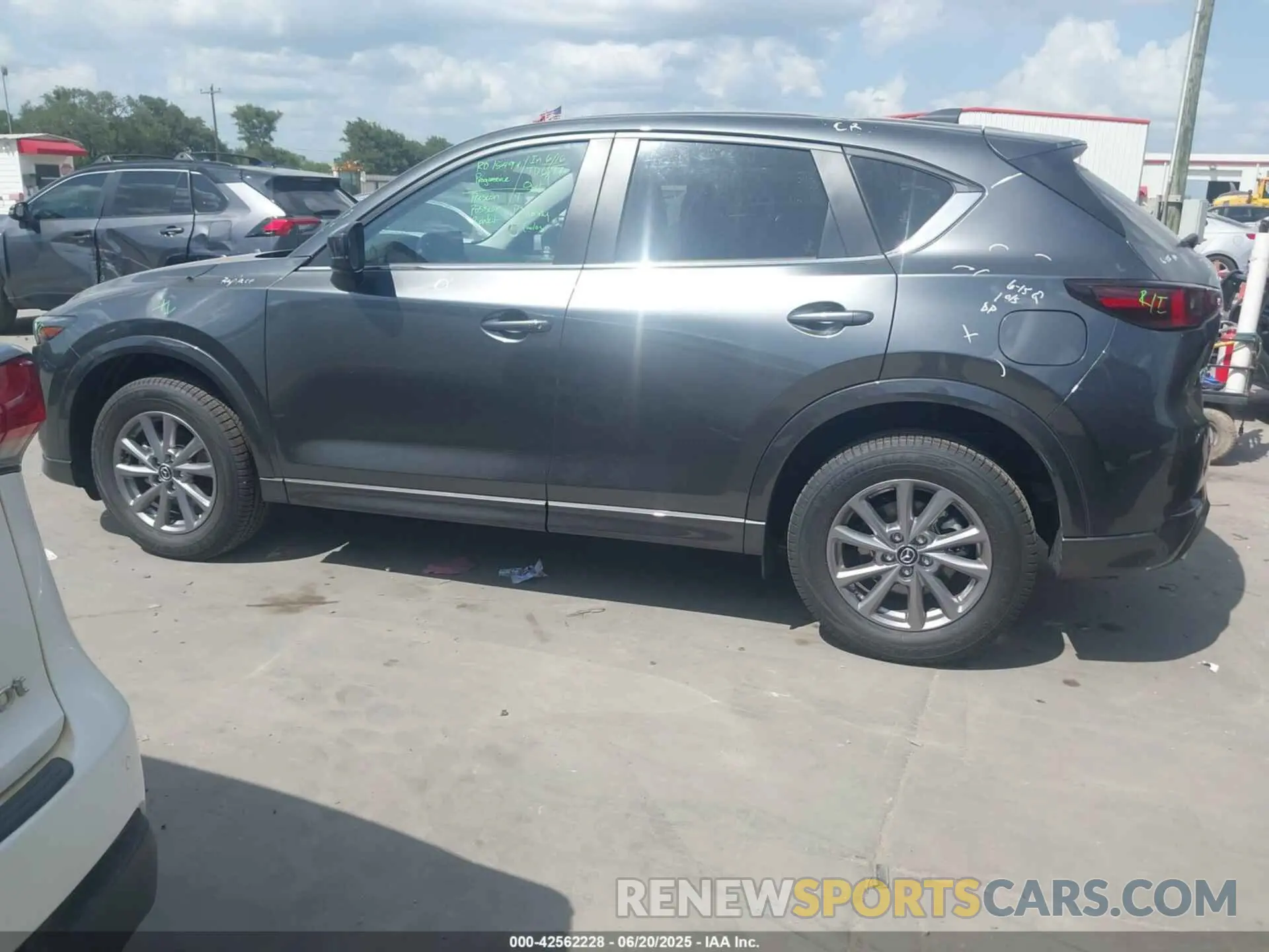 14 Photograph of a damaged car JM3KFBCL0S0649543 MAZDA CX-5 2025