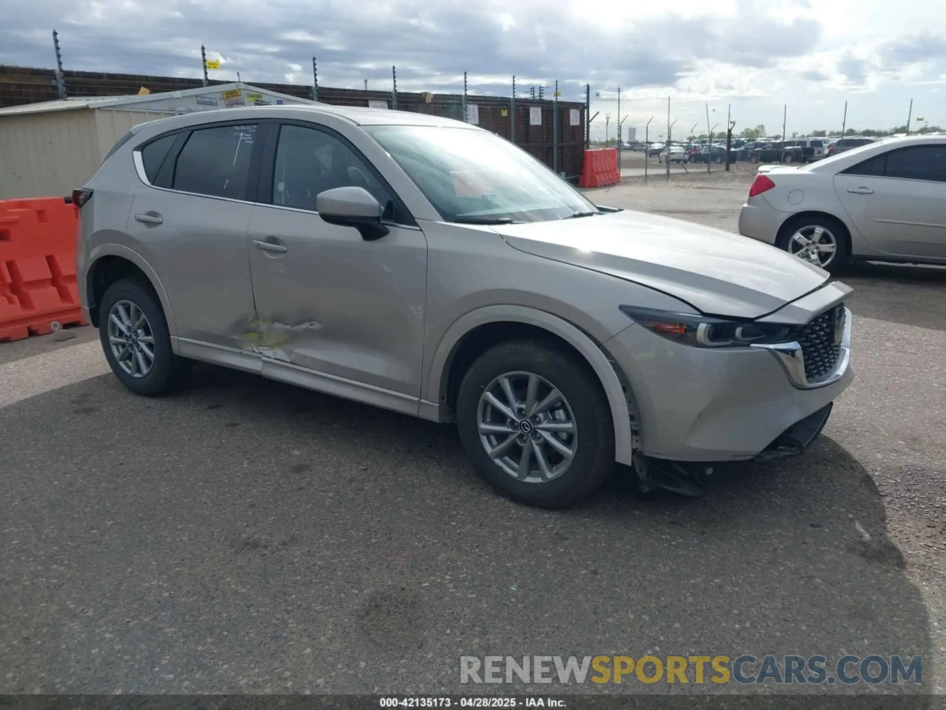 1 Photograph of a damaged car JM3KFBCL1S0601601 MAZDA CX-5 2025