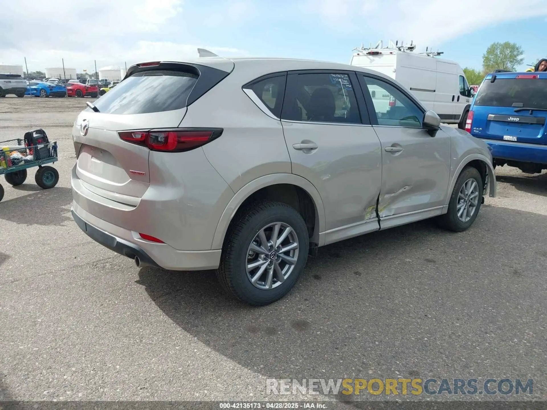 4 Photograph of a damaged car JM3KFBCL1S0601601 MAZDA CX-5 2025