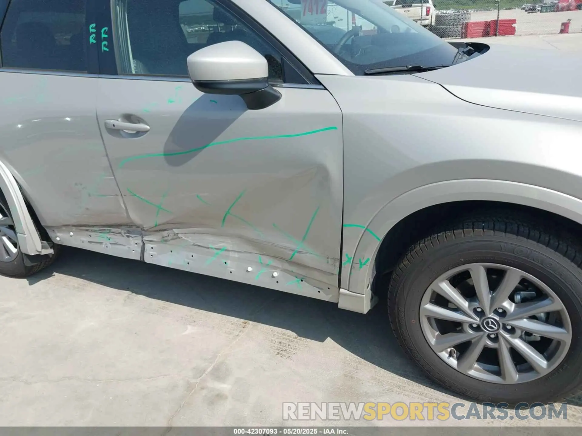 6 Photograph of a damaged car JM3KFBCL1S0620813 MAZDA CX-5 2025