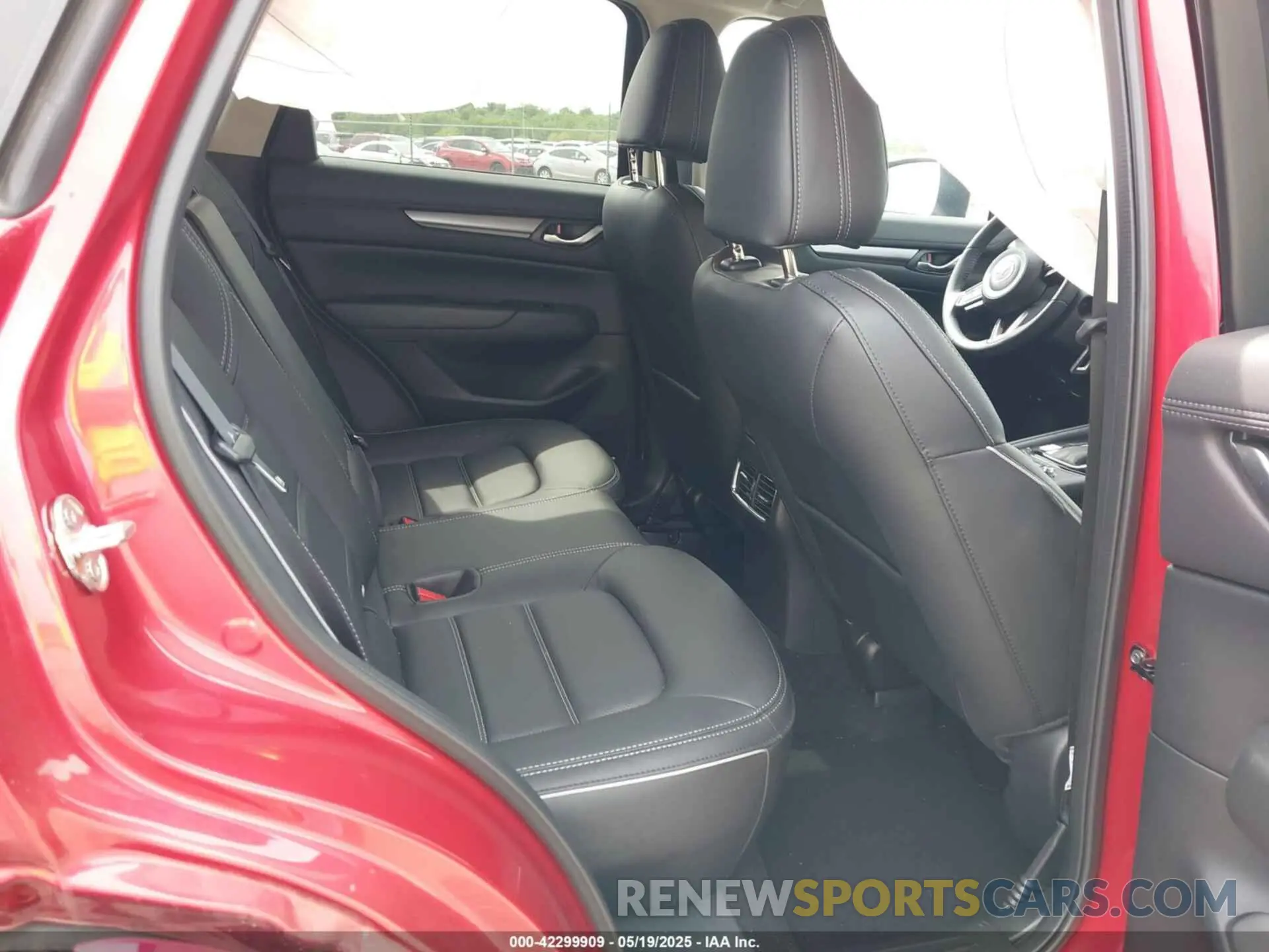 8 Photograph of a damaged car JM3KFBCL7S0599742 MAZDA CX-5 2025