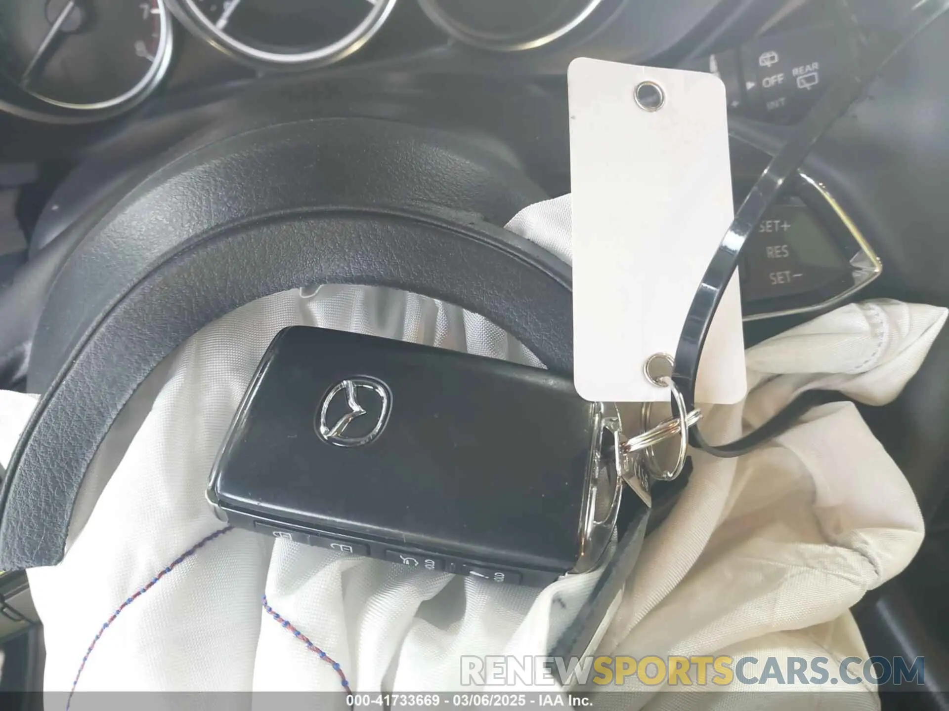 11 Фотография поврежденного автомобиля JM3KFBCL8S0569116 MAZDA CX-5 2025