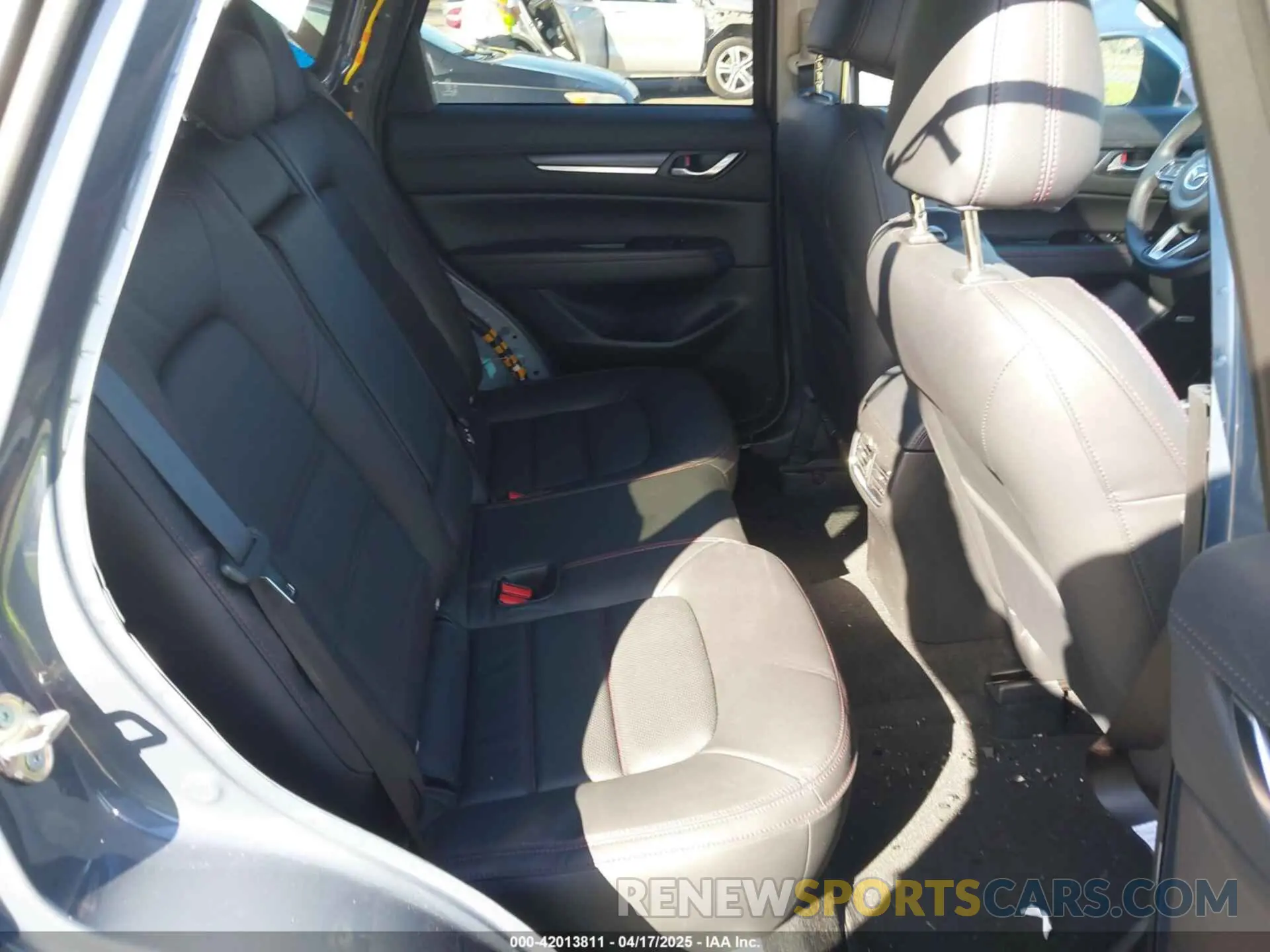 8 Фотография поврежденного автомобиля JM3KFBCM9S0558117 MAZDA CX-5 2025