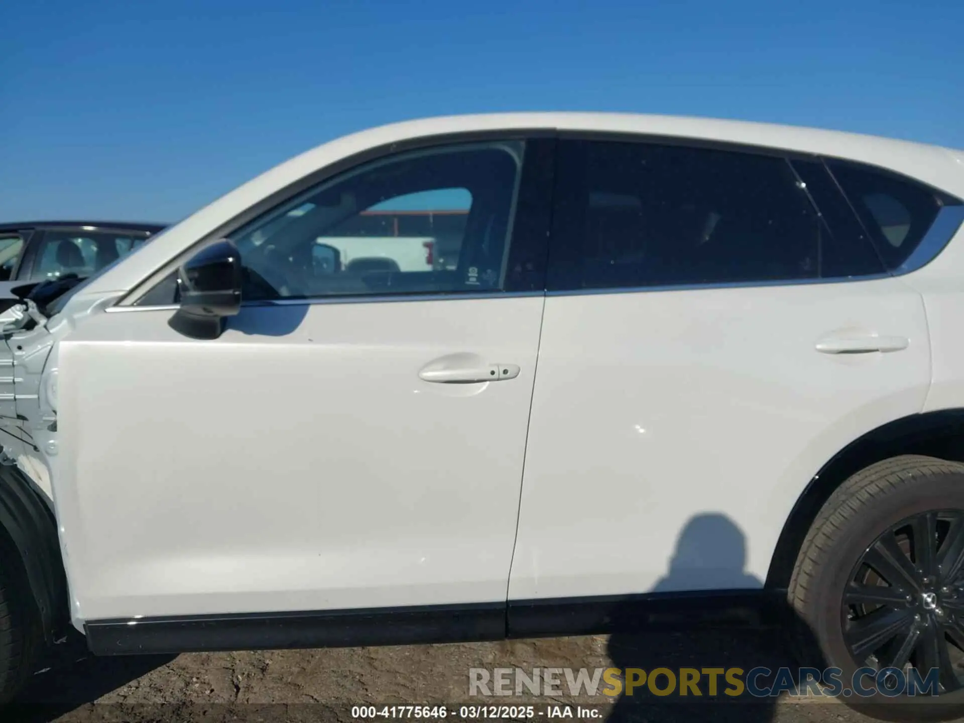 15 Фотография поврежденного автомобиля JM3KFBDY8S0548180 MAZDA CX-5 2025