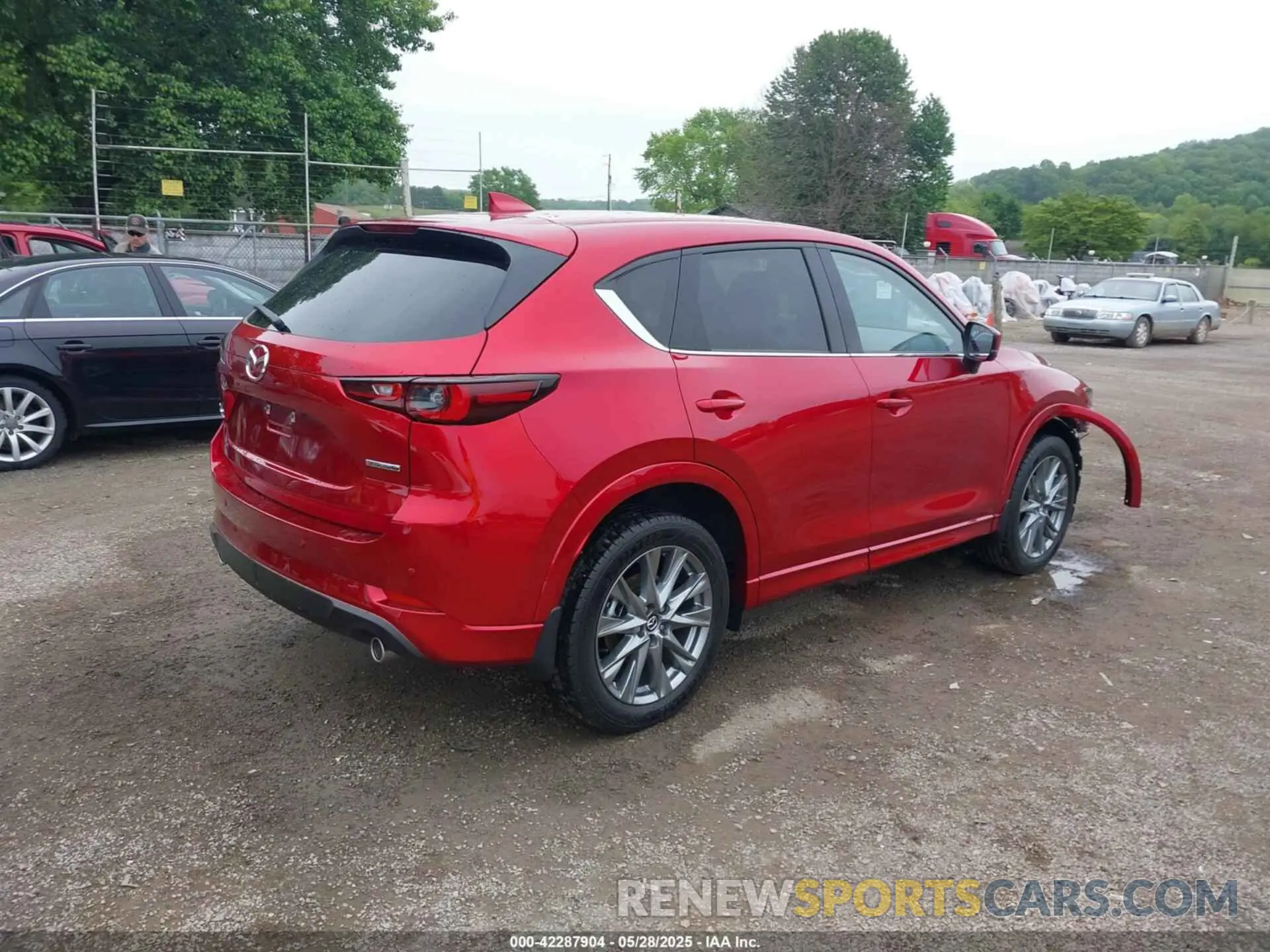 4 Photograph of a damaged car JM3KFBEM1S0653669 MAZDA CX-5 2025