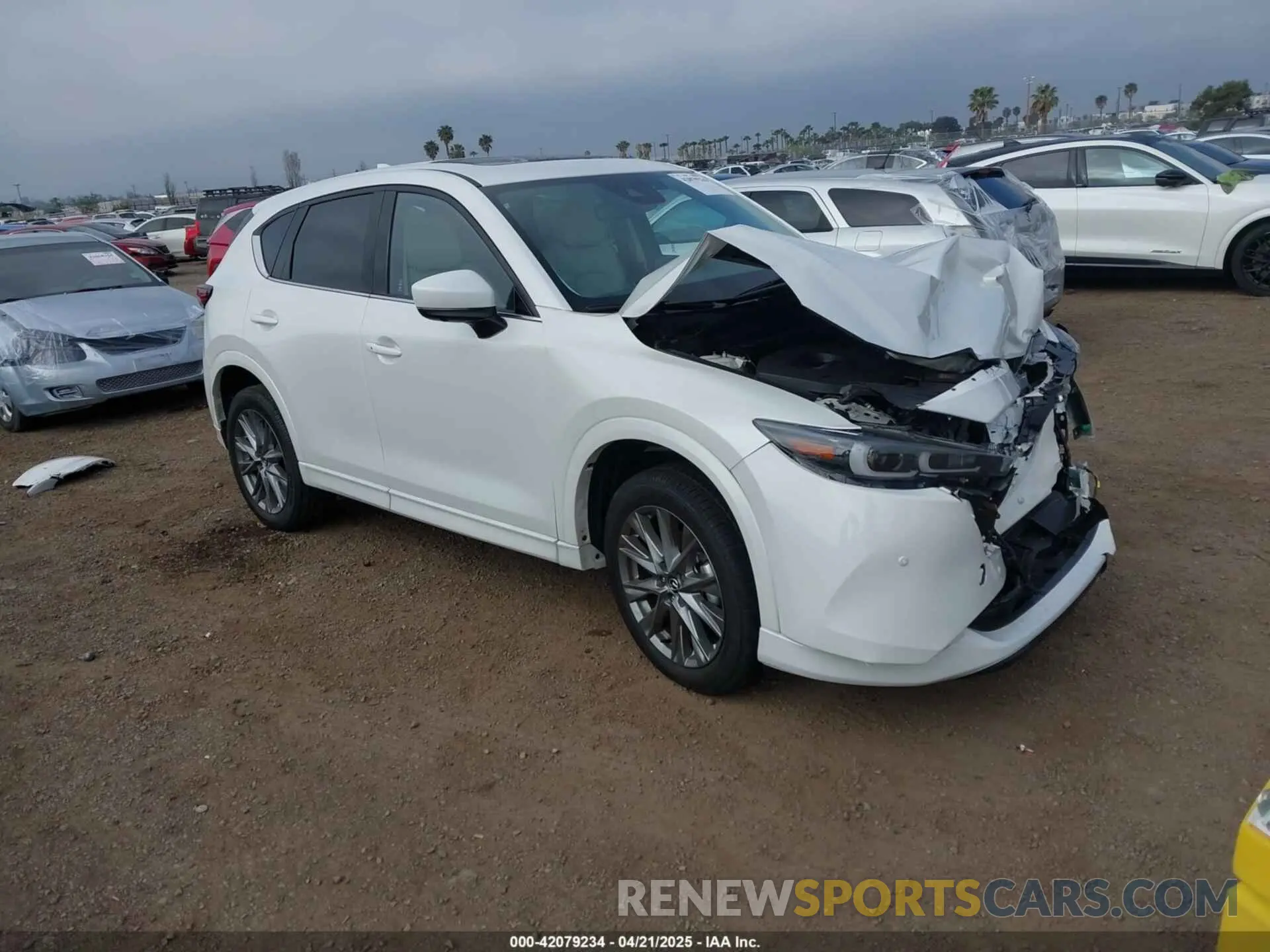 1 Фотография поврежденного автомобиля JM3KFBEM2S0637206 MAZDA CX-5 2025