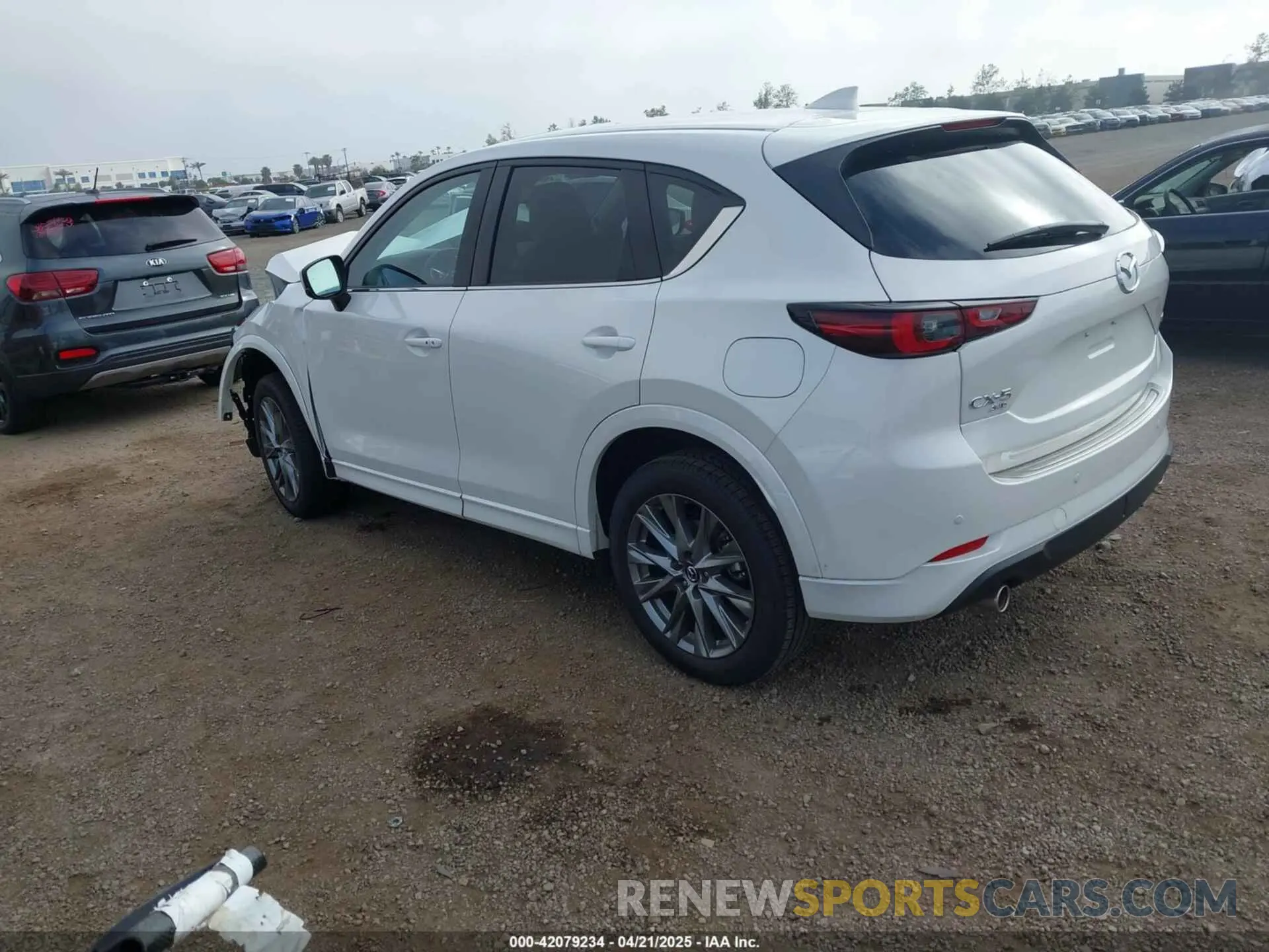 3 Фотография поврежденного автомобиля JM3KFBEM2S0637206 MAZDA CX-5 2025